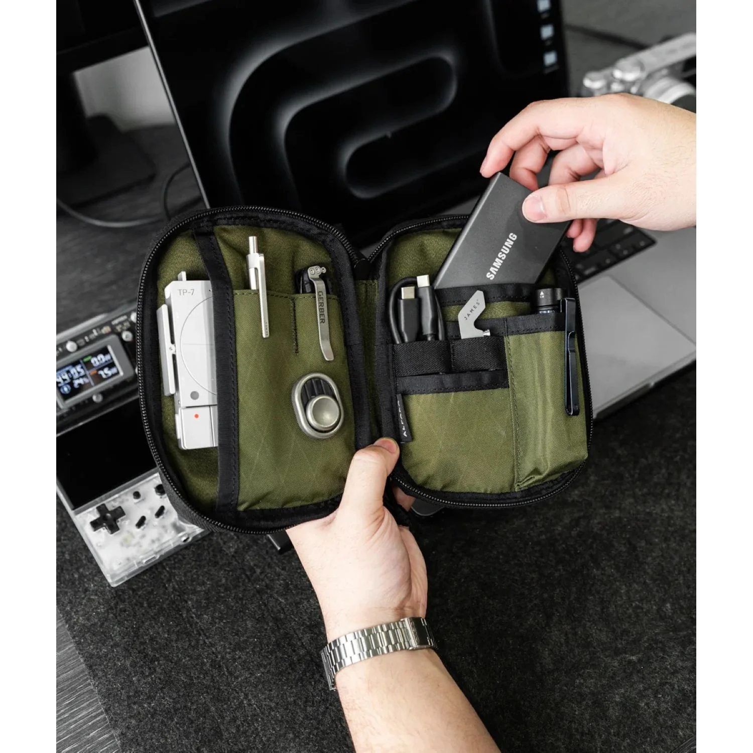 ALPAKA Admin Pouch Pro - Image 48