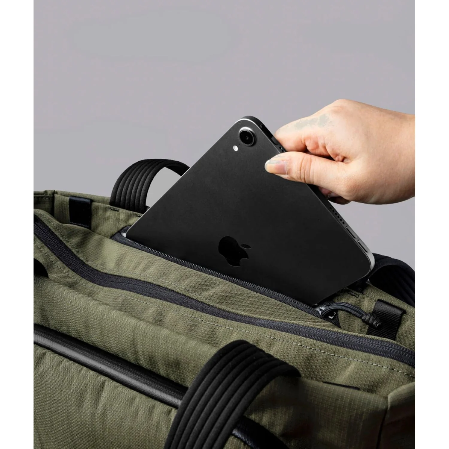 ALPAKA Bravo Tote V2 12L - Image 22