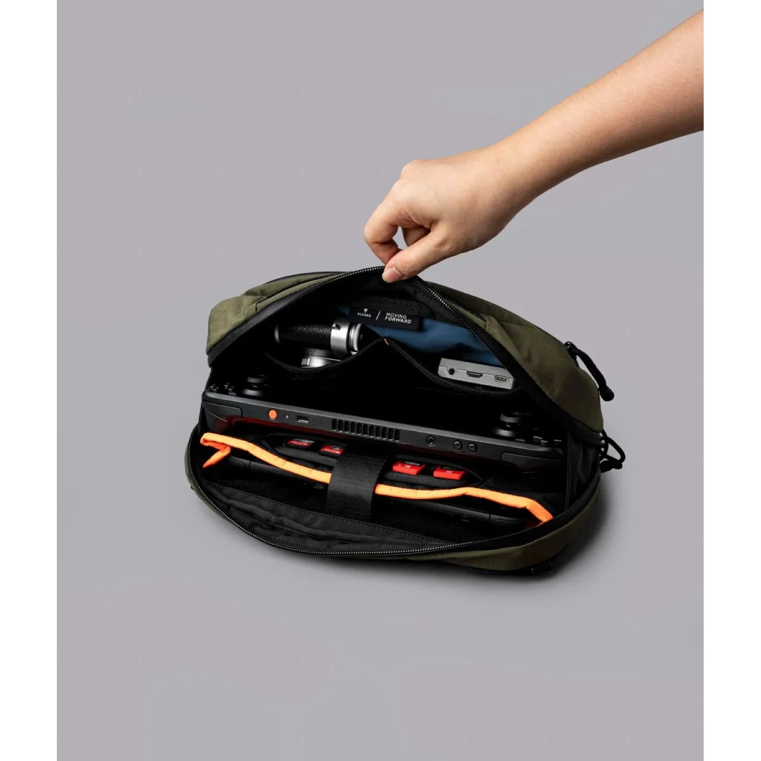 ALPAKA Eclipse Gaming Sling - Image 24