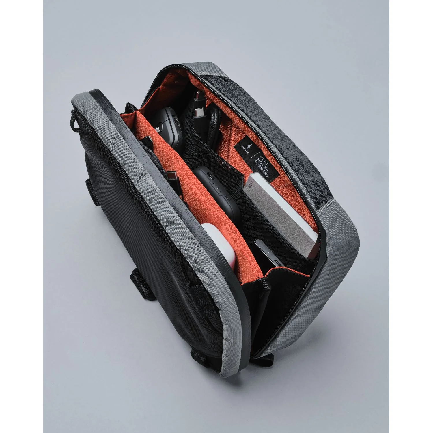 ALPAKA Elements Tech Case Sling Max - Image 19