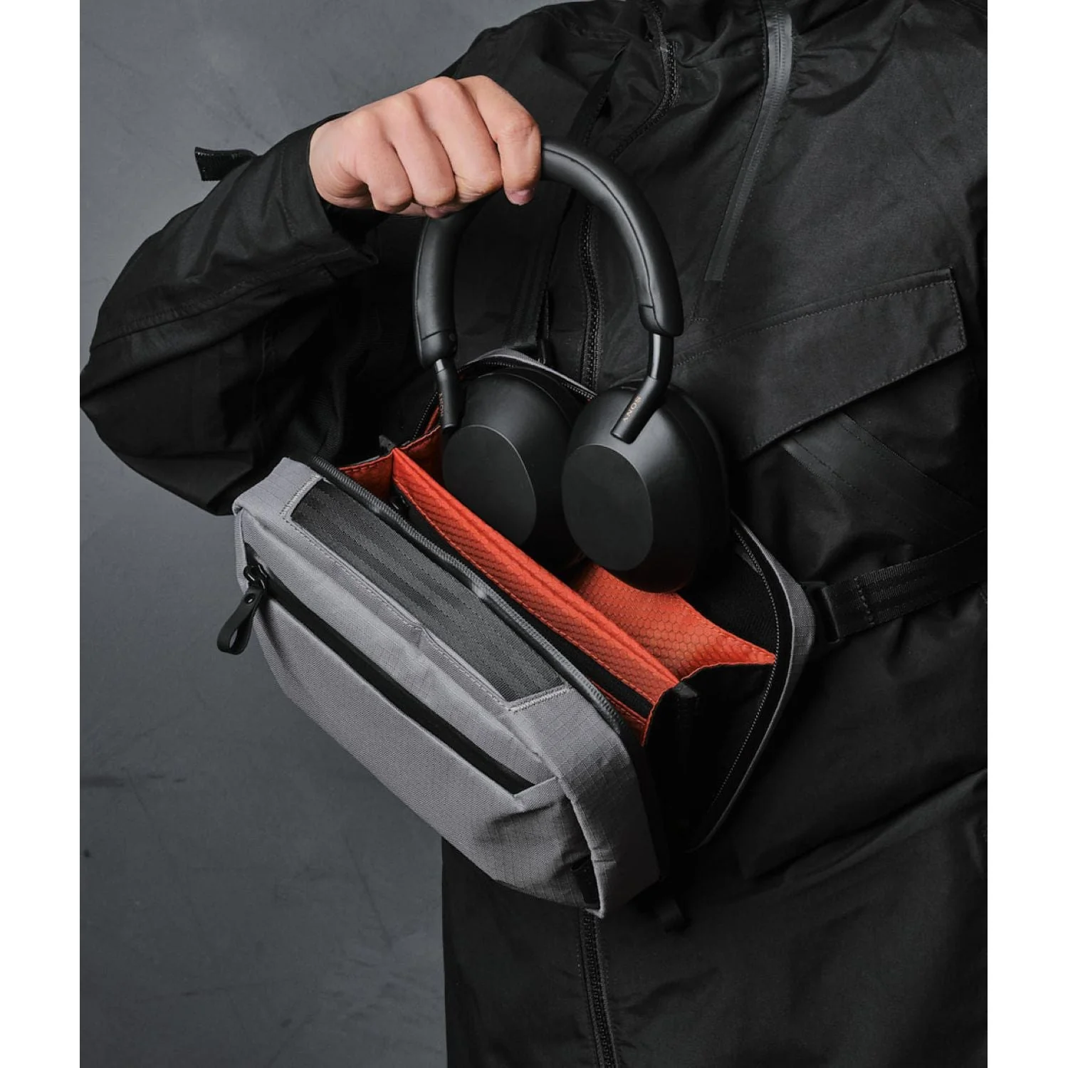 ALPAKA Elements Tech Case Sling Max (SA) - Image 27