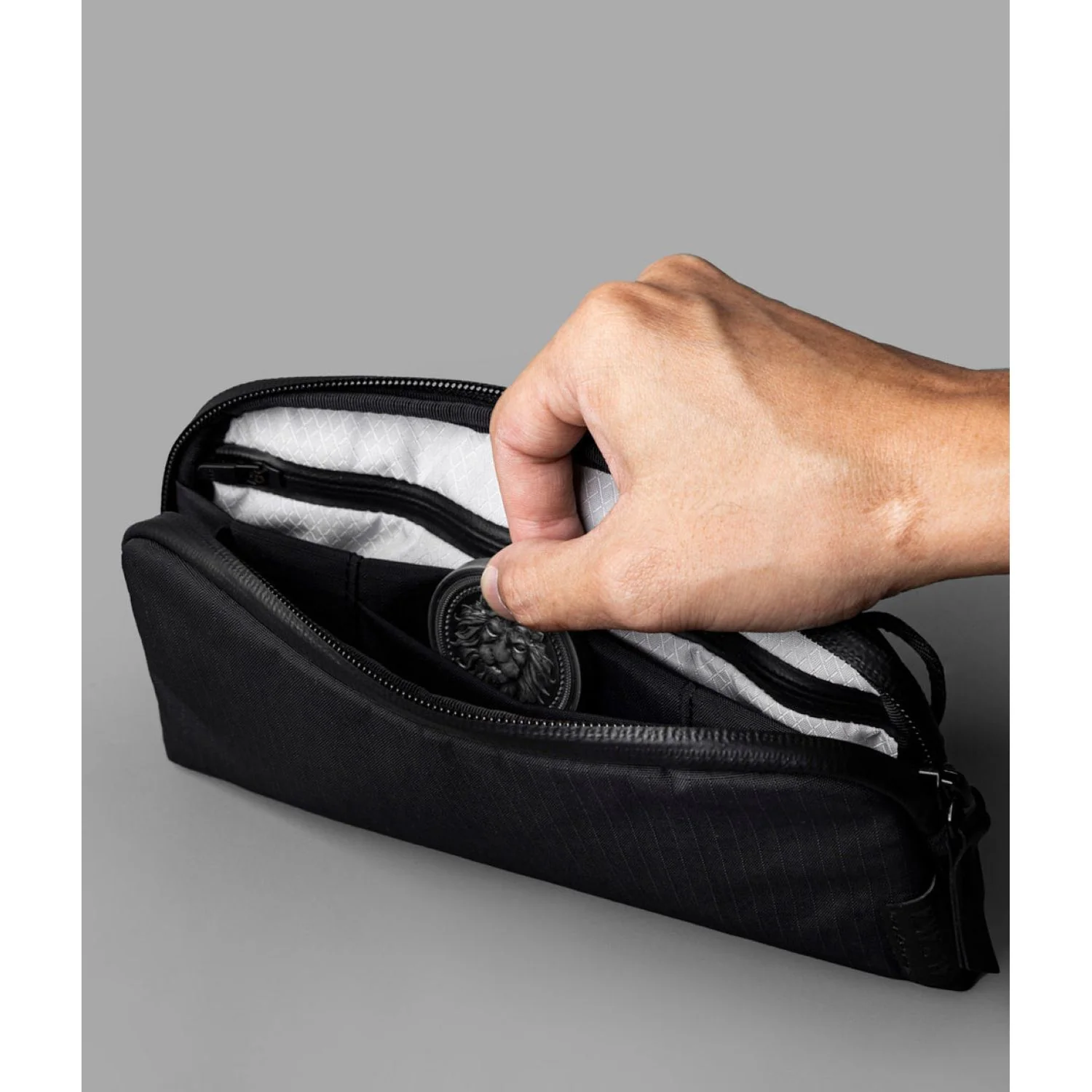 ALPAKA Flight Pouch - Image 21