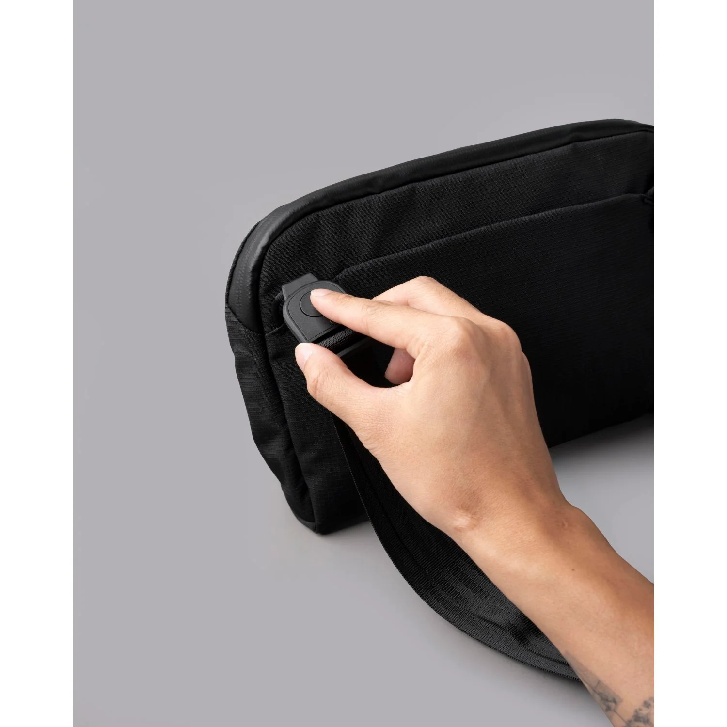 ALPAKA Flight Sling - Image 67