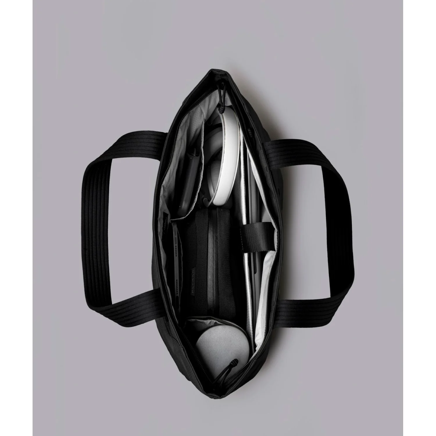 ALPAKA Flight Tote Bag (L) - Image 18