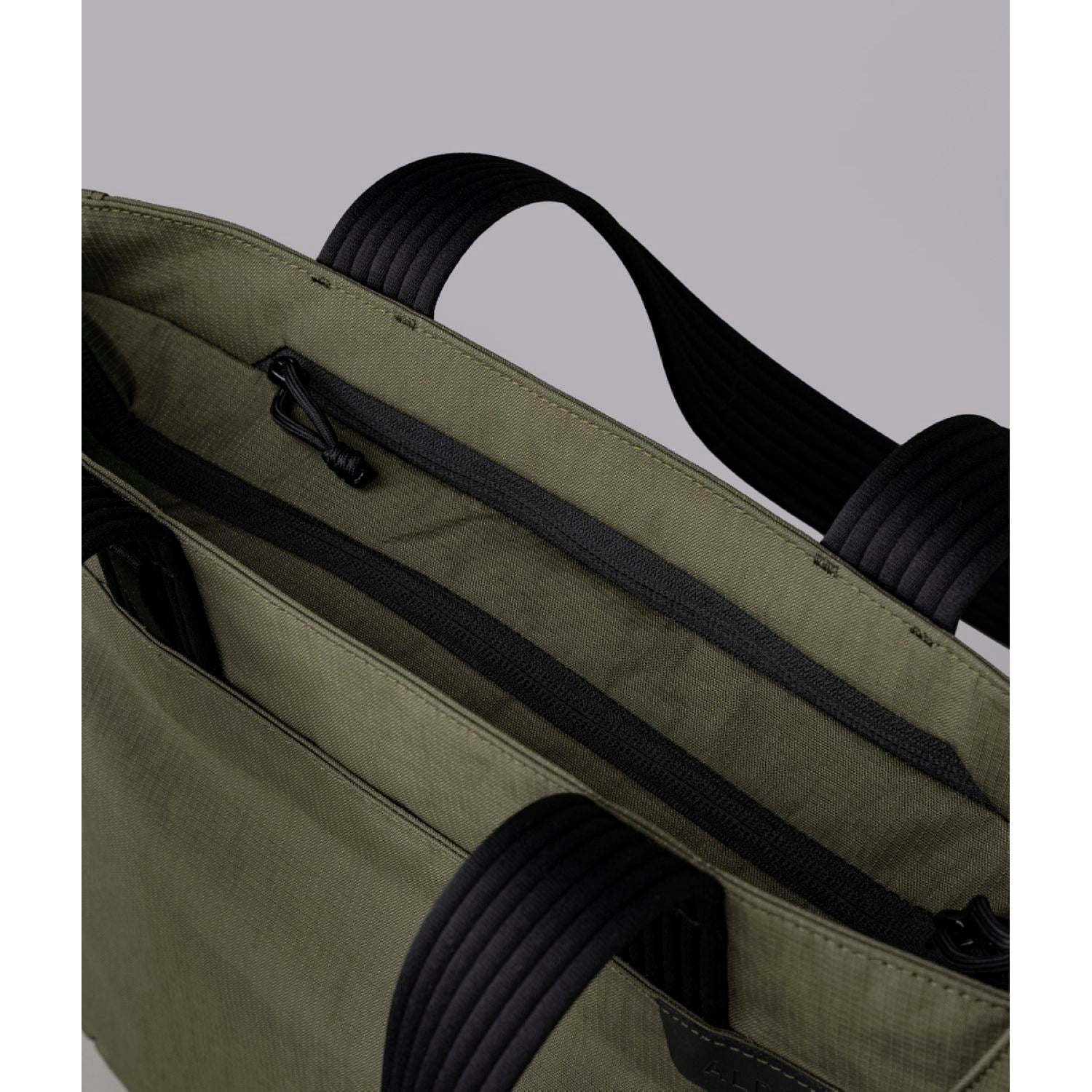 ALPAKA Flight Tote Bag (M) - Image 50