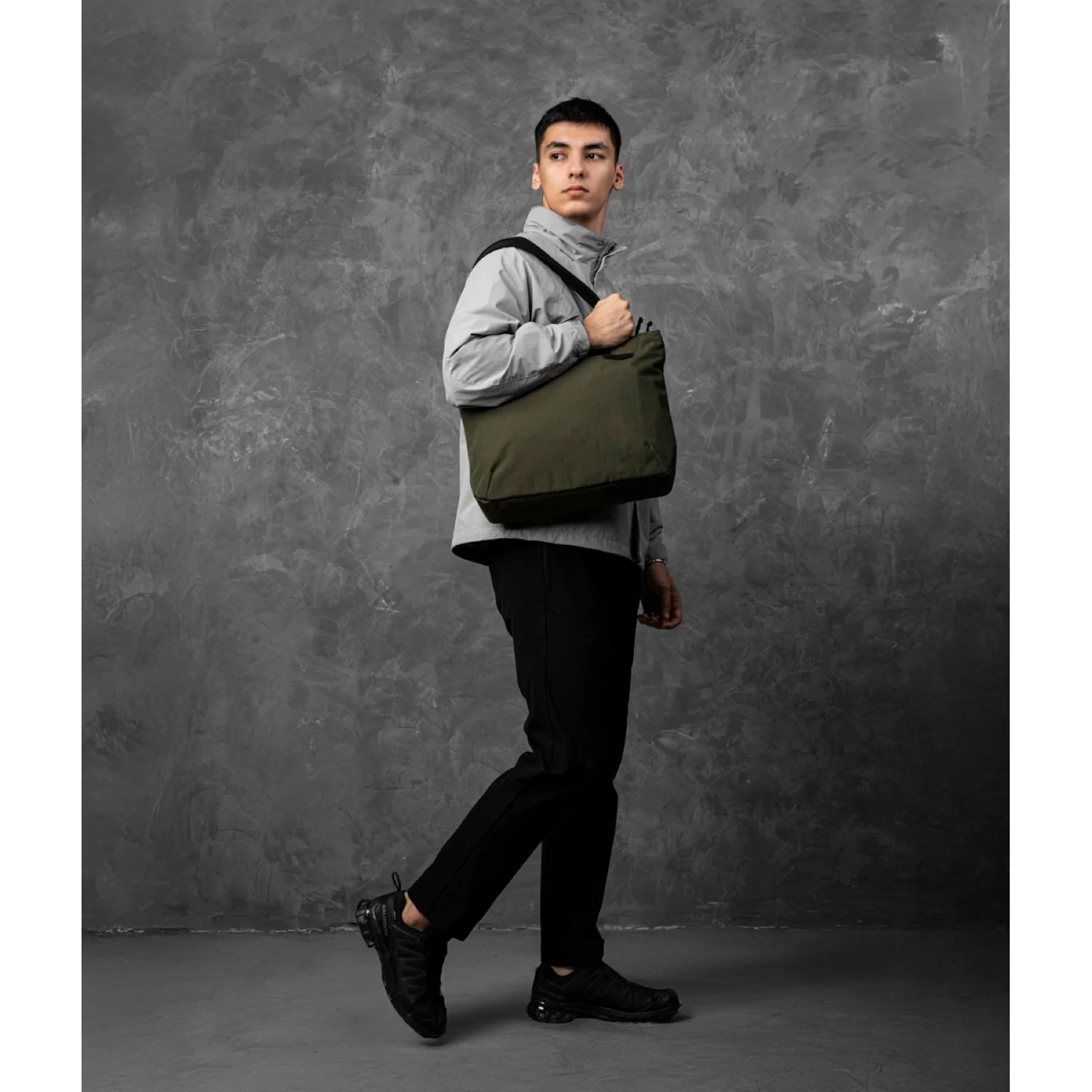 ALPAKA Flight Tote Bag (M) - Image 59