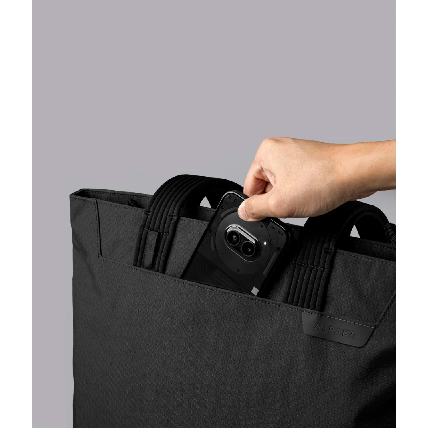 ALPAKA Flight Tote Bag (M) - Image 8