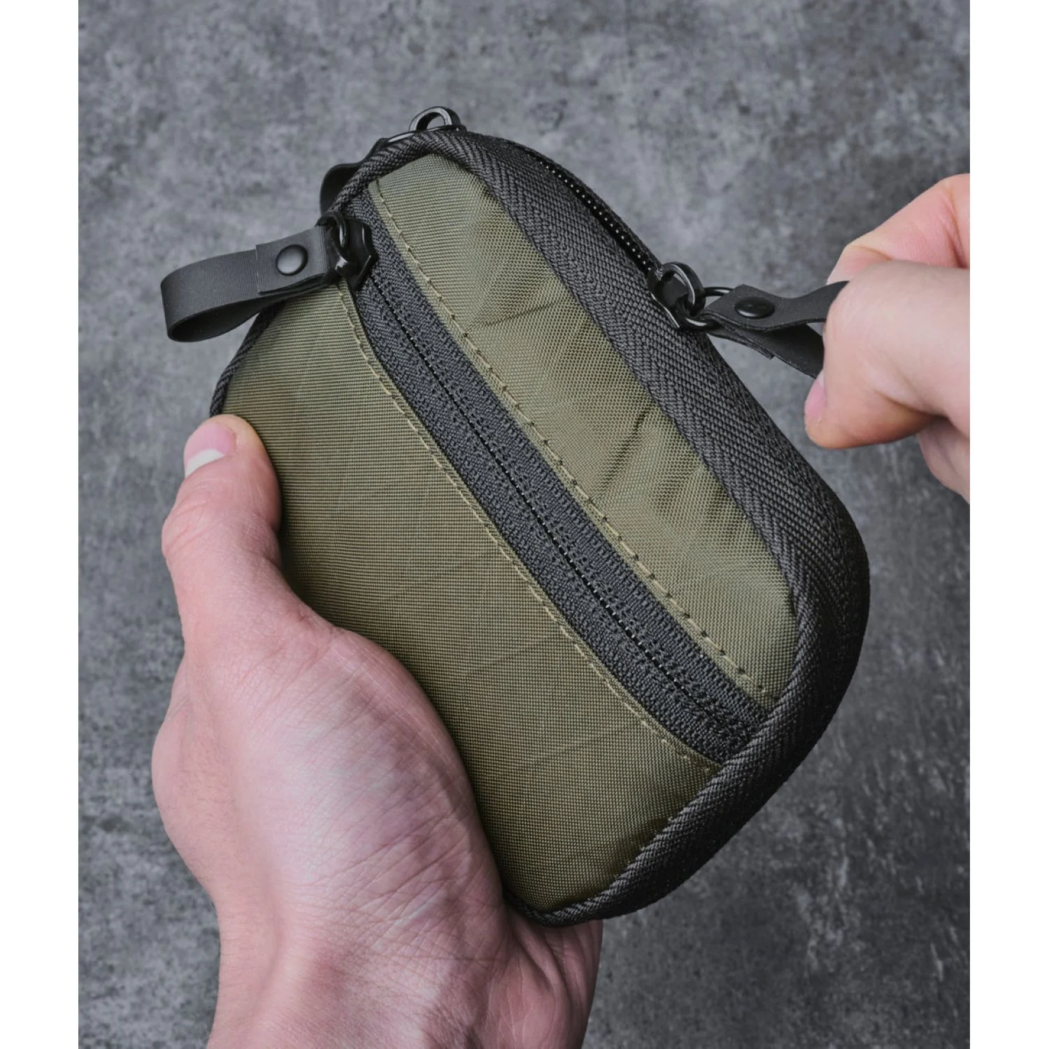 ALPAKA Hub Pouch - Image 4