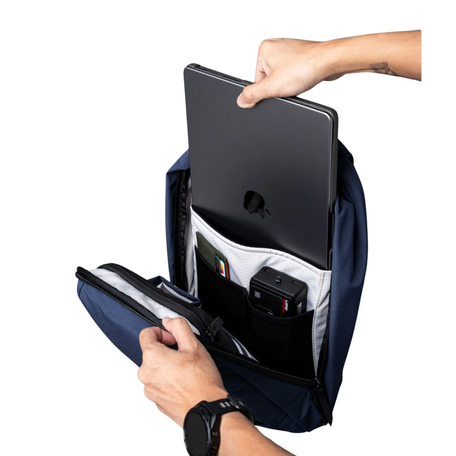 ALPAKA Metro Backpack - Image 26