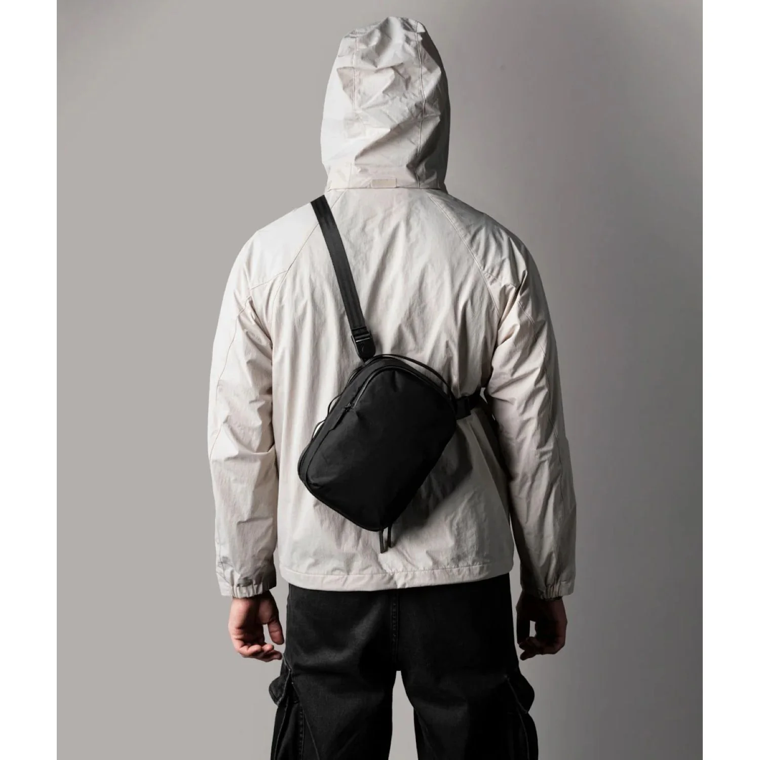 ALPAKA Metro Sling Max - Image 40