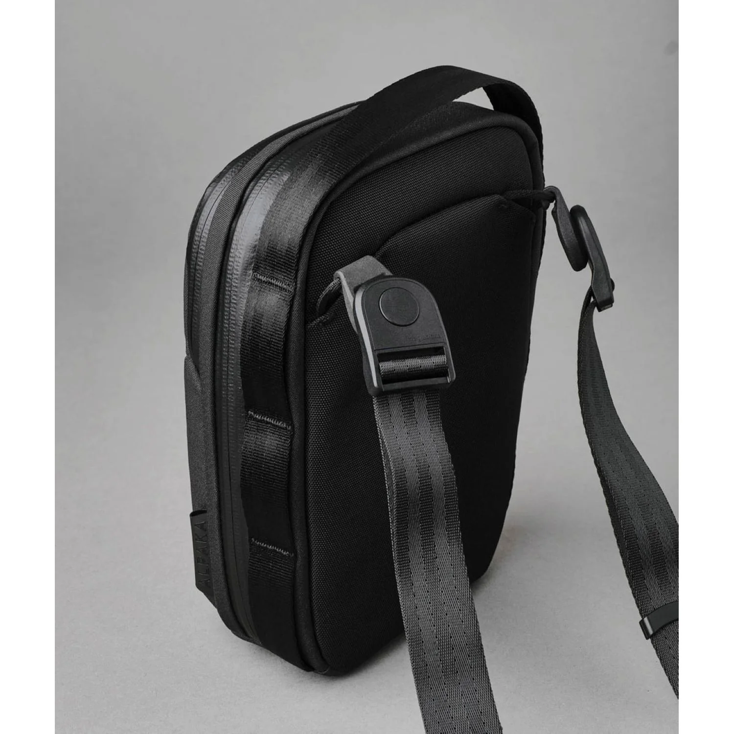 ALPAKA Metro Sling V2 - Image 17