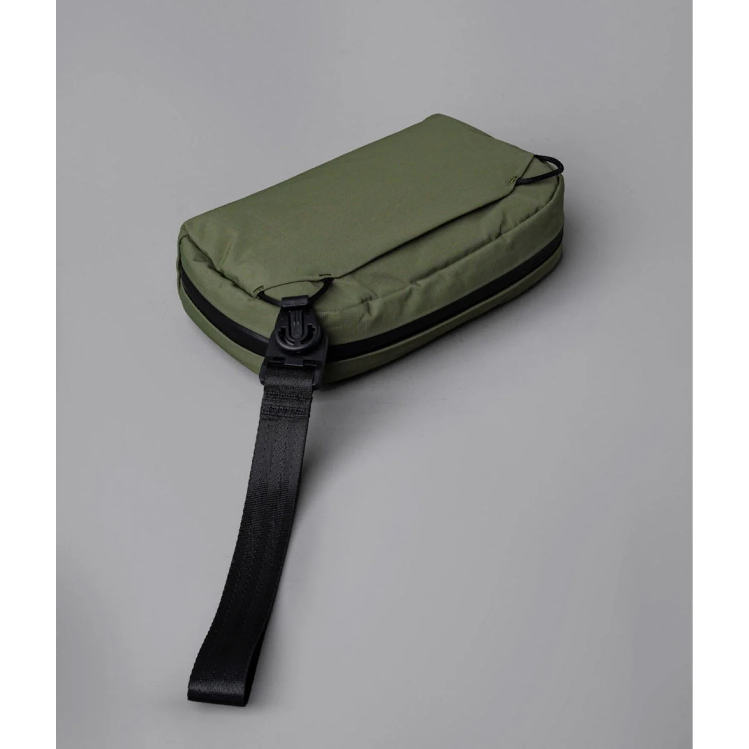 ALPAKA Toiletry Bag - Image 27