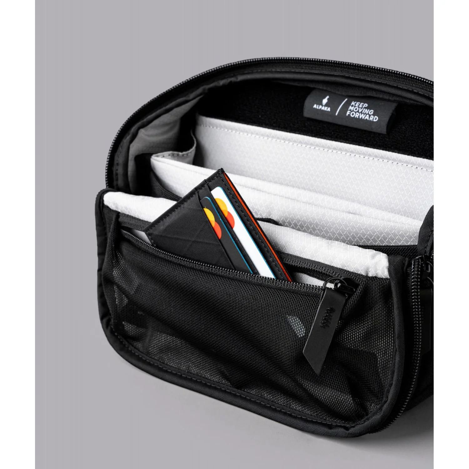 ALPAKA Vertex Pouch Mini 2L - Image 19