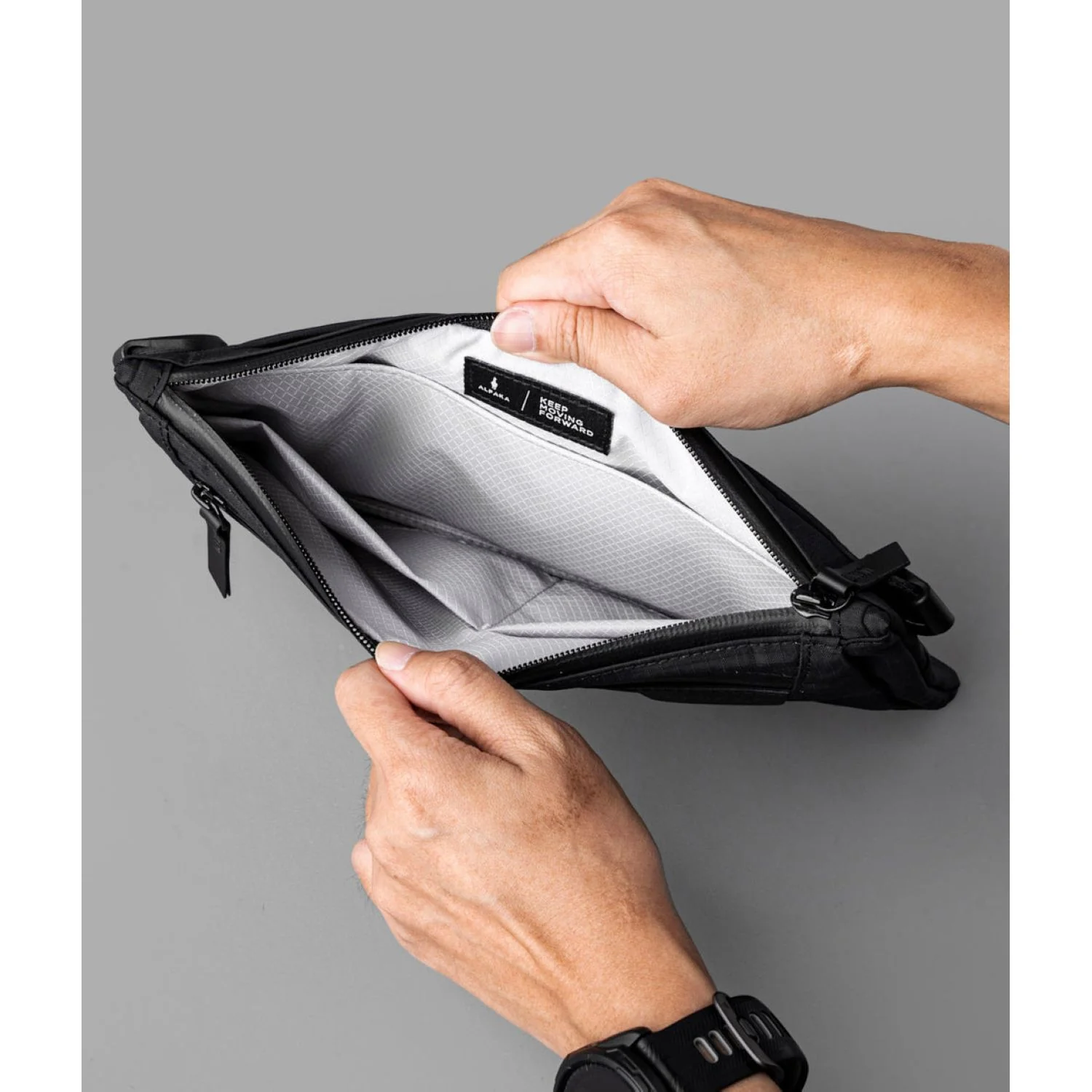 ALPAKA Zip Pouch Max V2 - Image 9