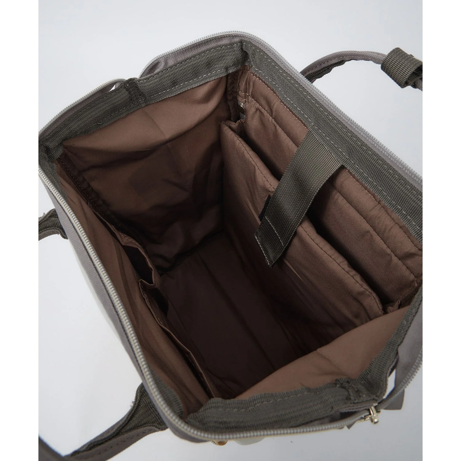 Anello Cross Bottle Kuchigane Backpack S - Image 14