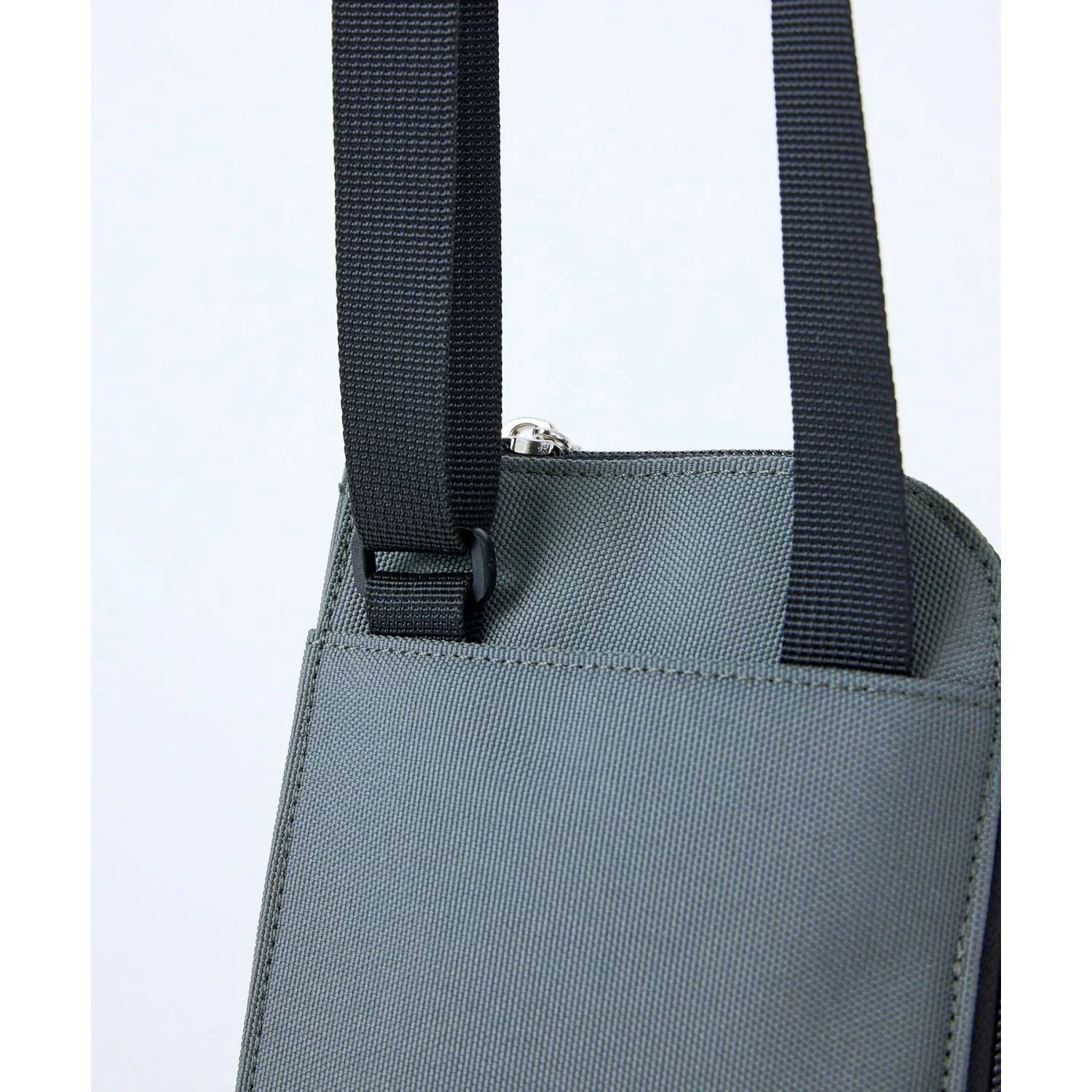 Anello To Go Rounded Zip Mini Shoulder Bag - Image 10