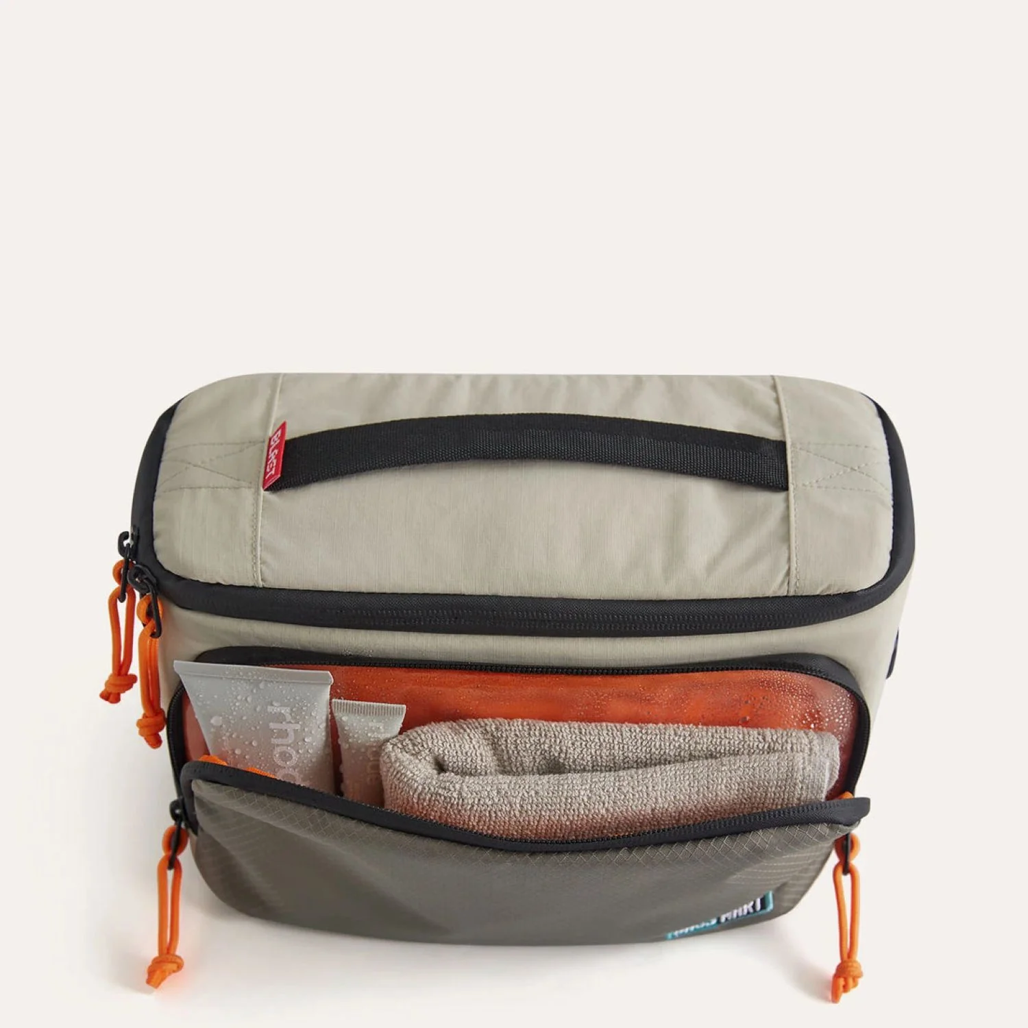 Bagsmart Blast Hanging Toiletry Bag 4.5L - Image 12