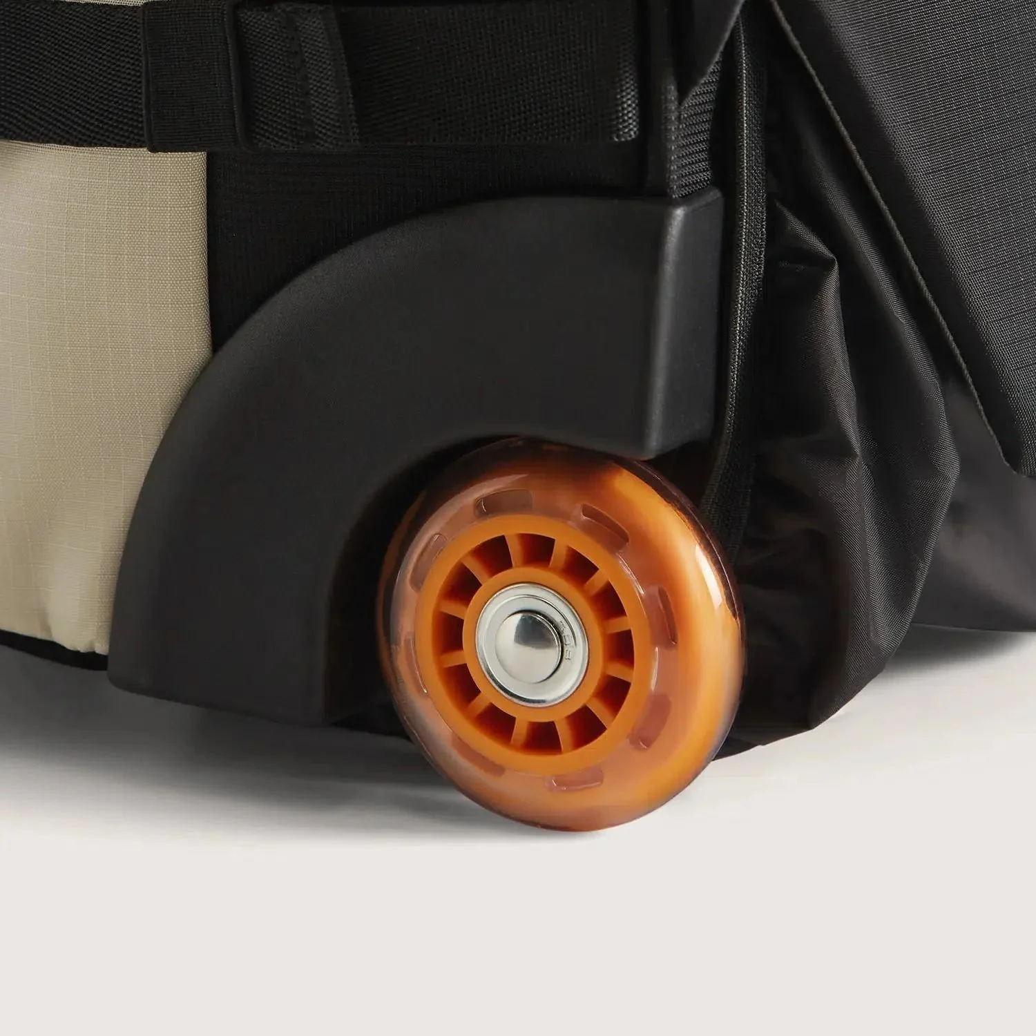 Bagsmart Blast Roller Backpack 43L - Image 17