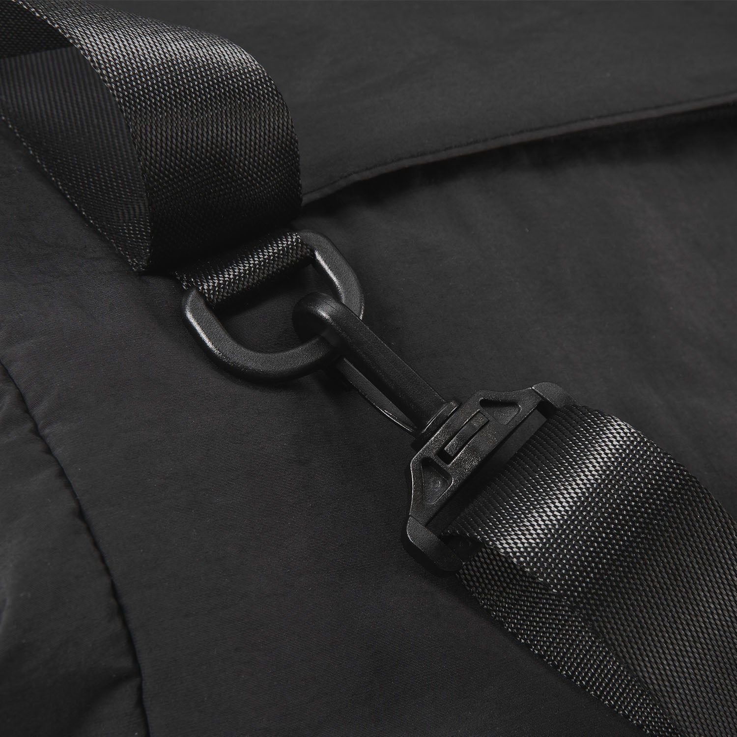 Bagsmart Zoraesque Duffel - Image 7