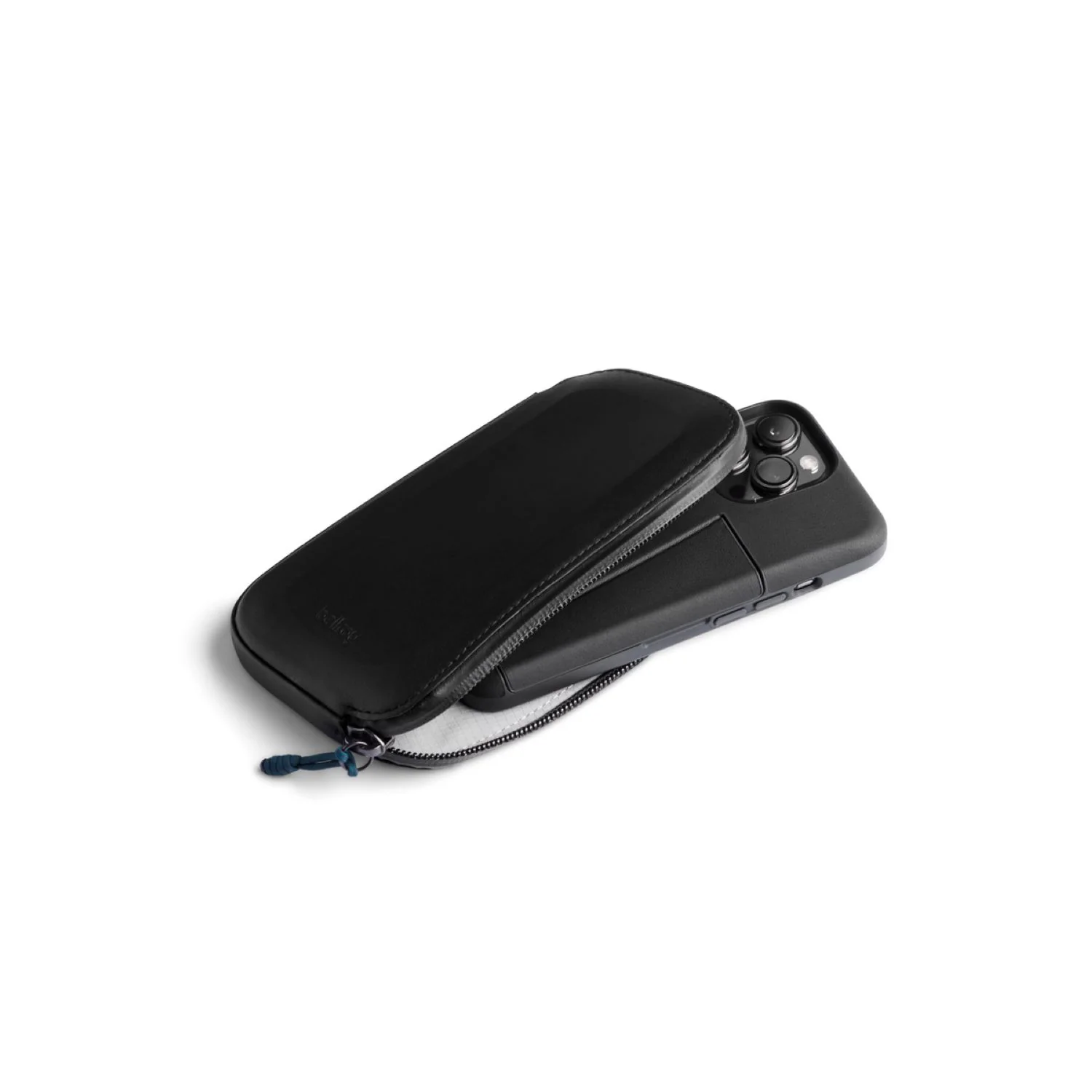 Bellroy All Conditions Phone Pocket Leather - Image 19