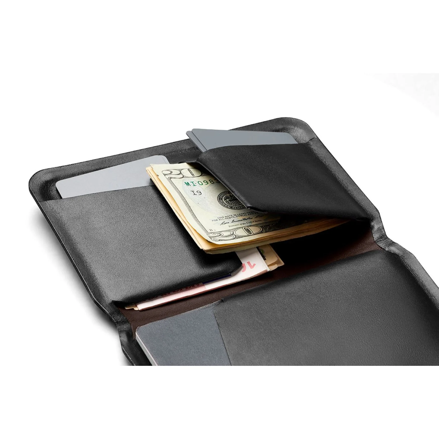 Bellroy Apex Passport Cover - Image 4