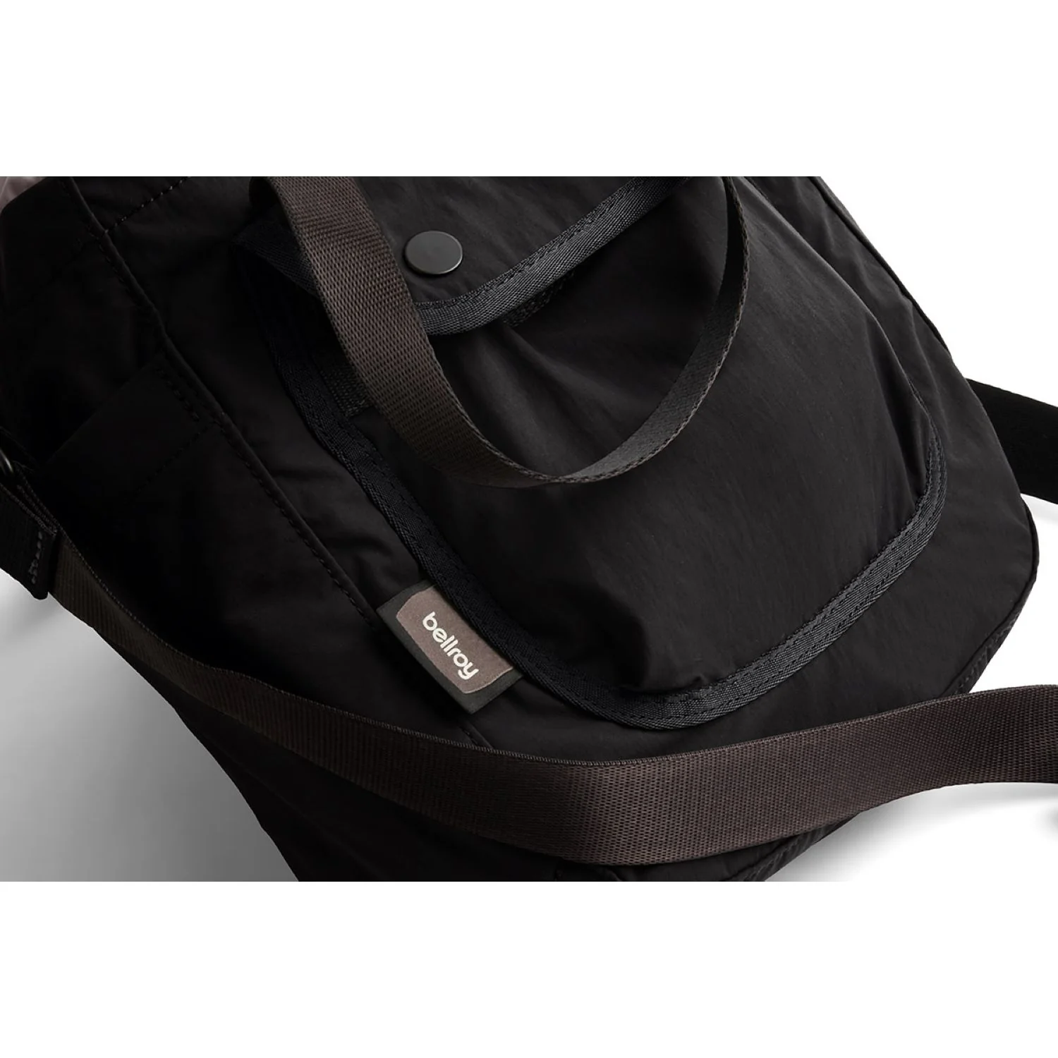 Bellroy Cinch Bucket Bag - Image 63