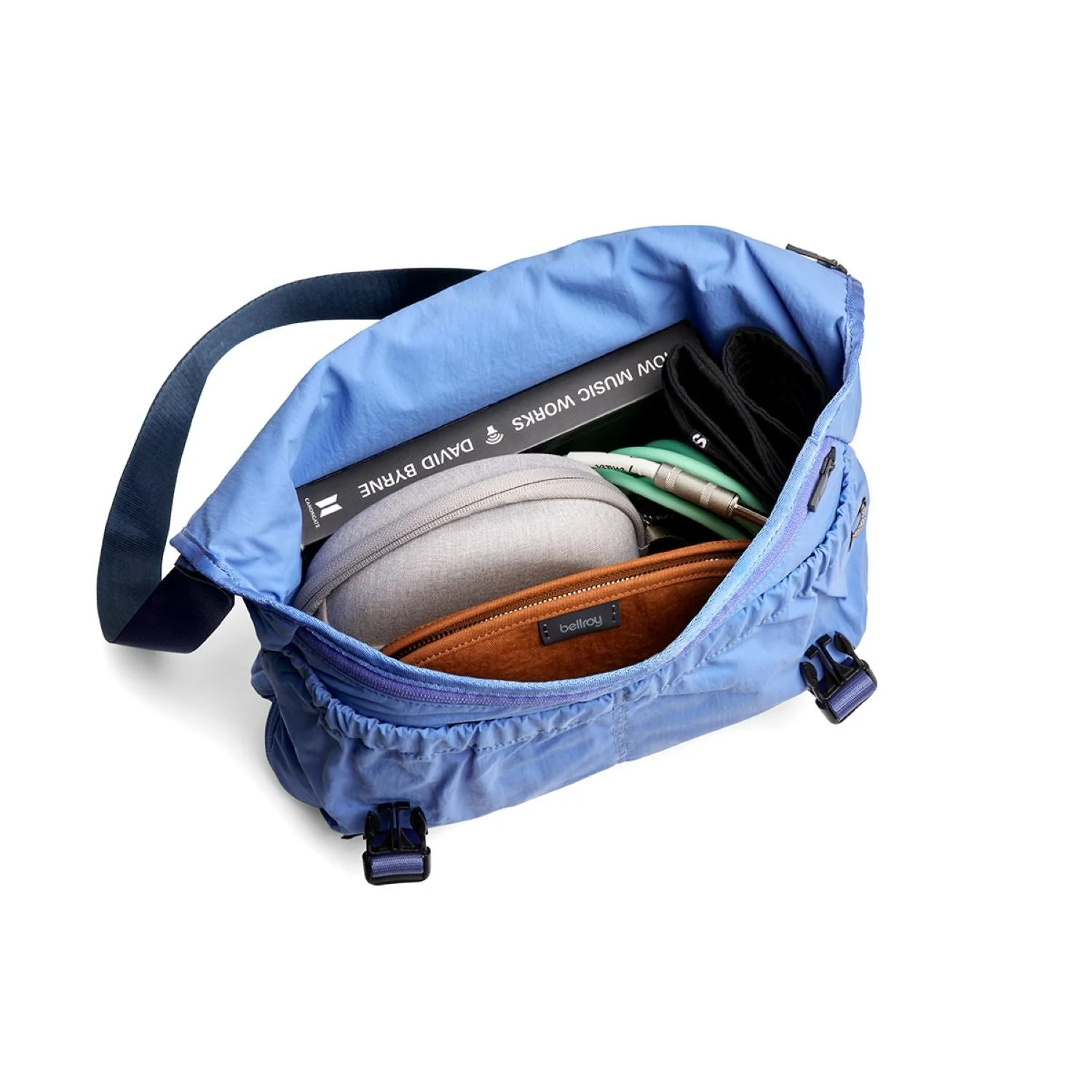 Bellroy Cinch Messenger Bag (SA) - Image 2