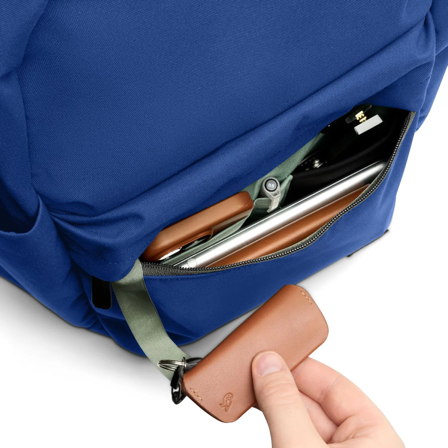 Bellroy Classic Daypack - Image 40