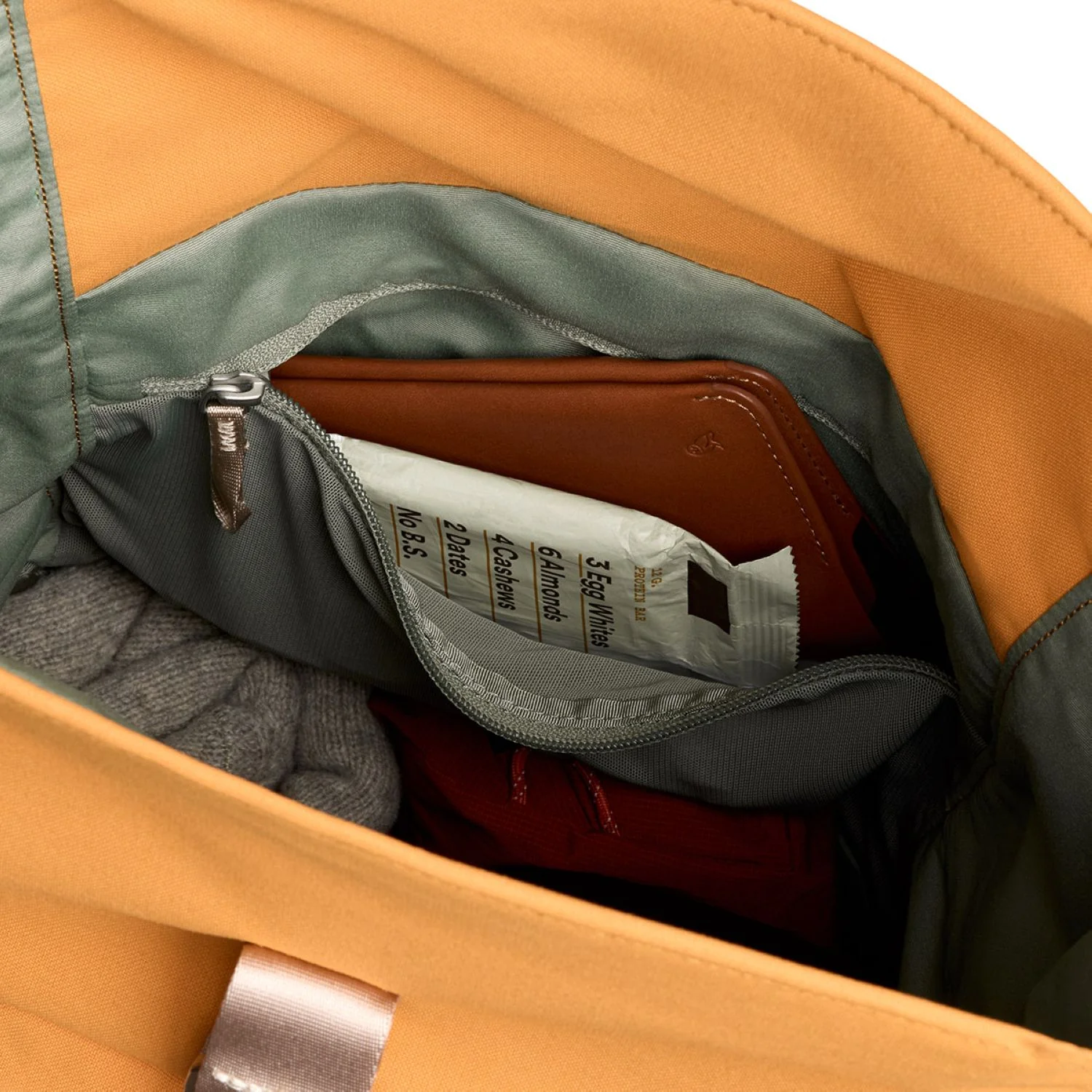 Bellroy Classic Rolltop - Image 18