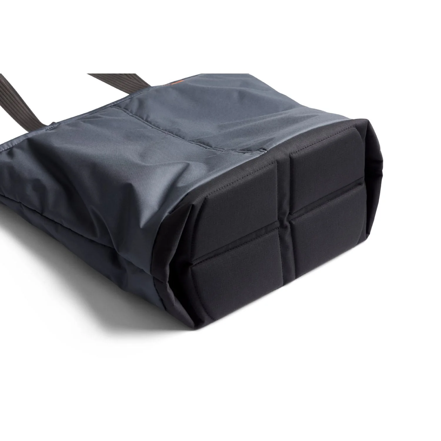 Bellroy Cooler Tote - Image 17