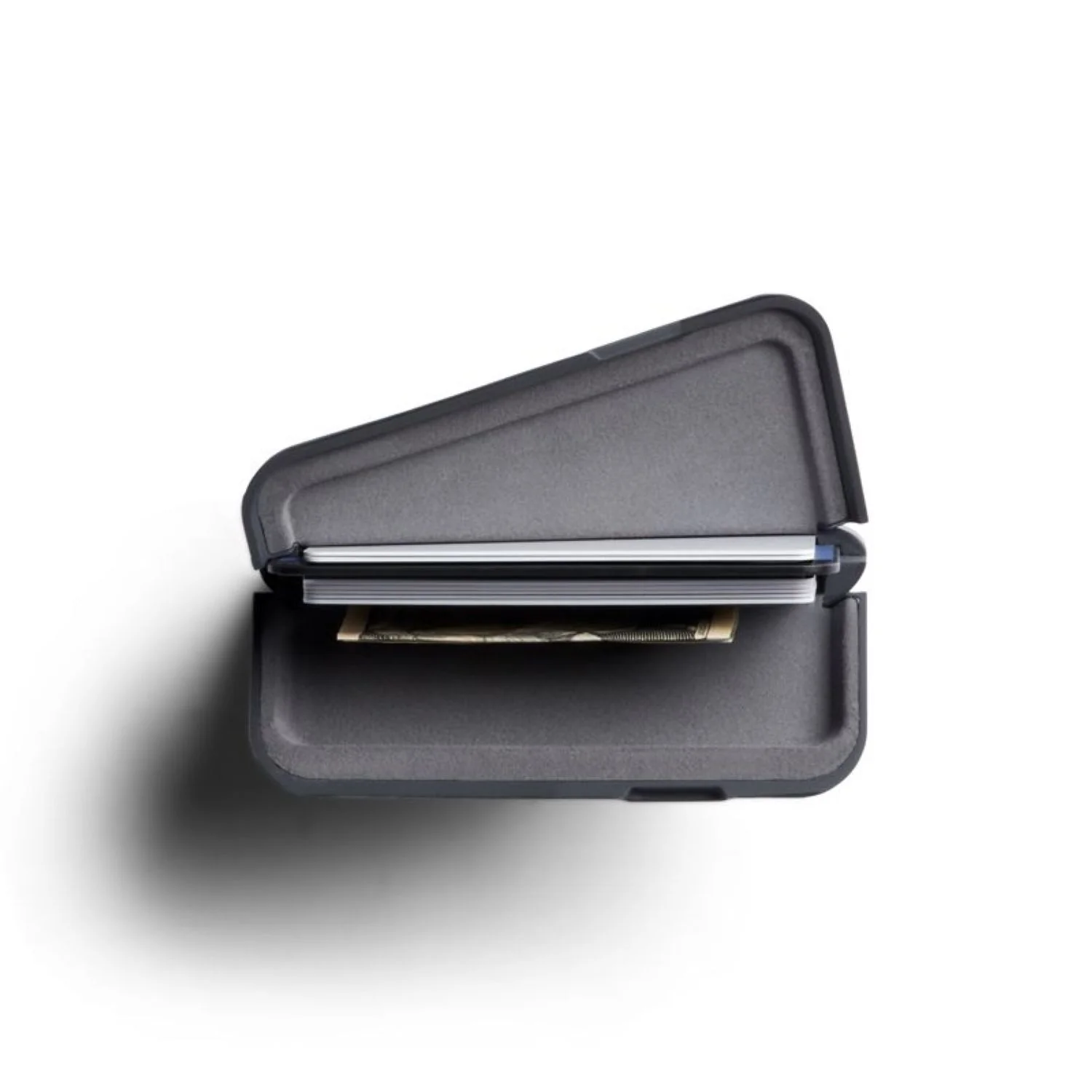 Bellroy Flip Case - Image 5