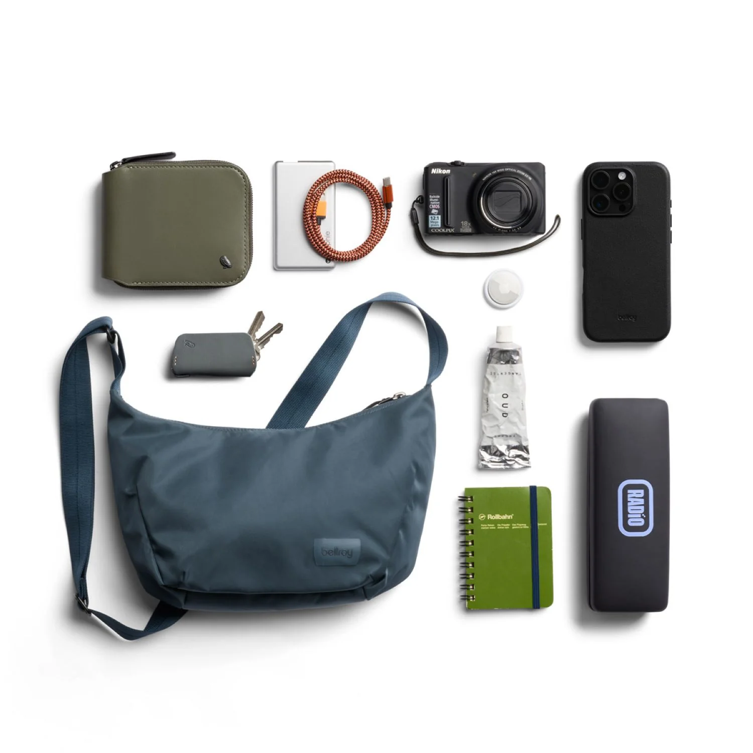 Bellroy Laneway Crescent Bag 2.5L - Image 7