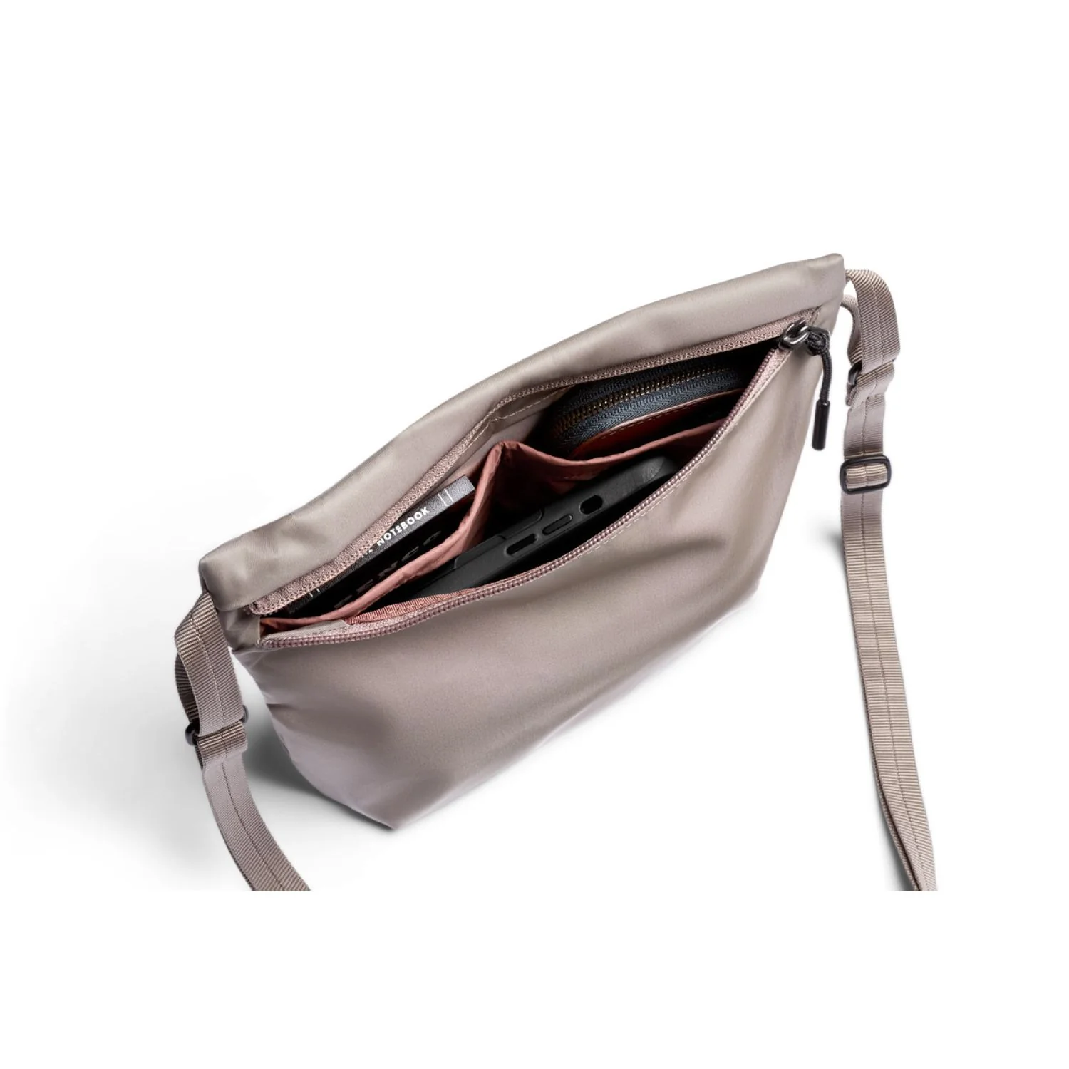 Bellroy Laneway Sacoche Crossbody Bag - Image 4