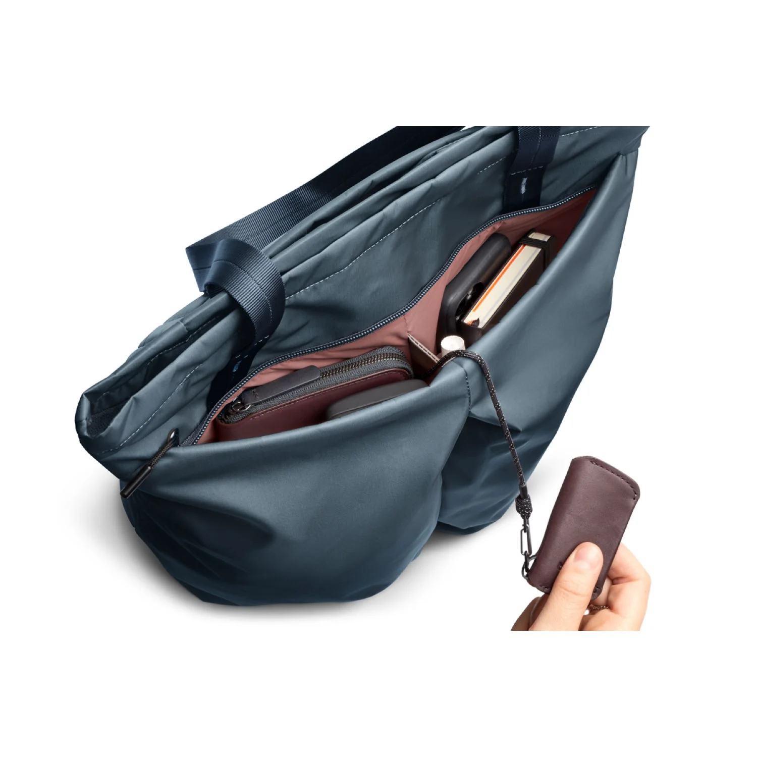 Bellroy Laneway Totepack - Image 51