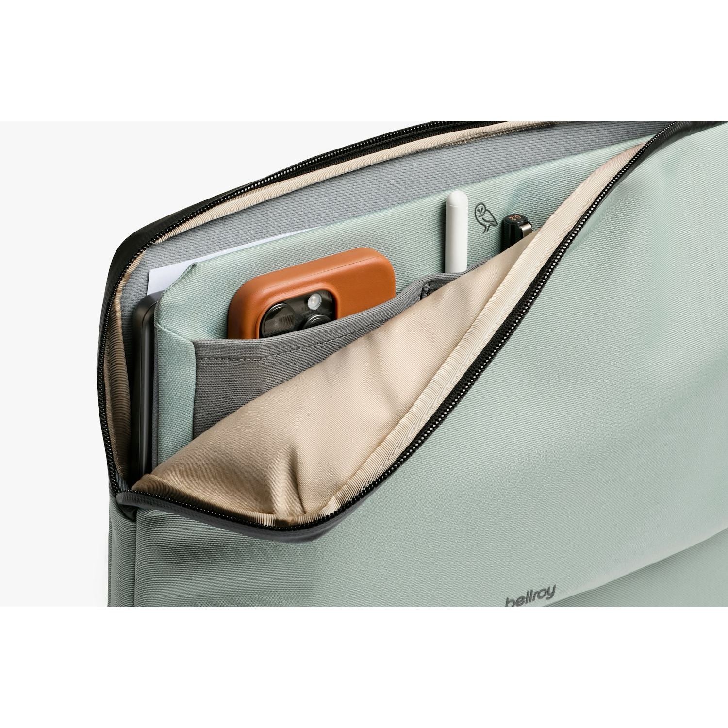 Bellroy Laptop Caddy 16" - Image 30