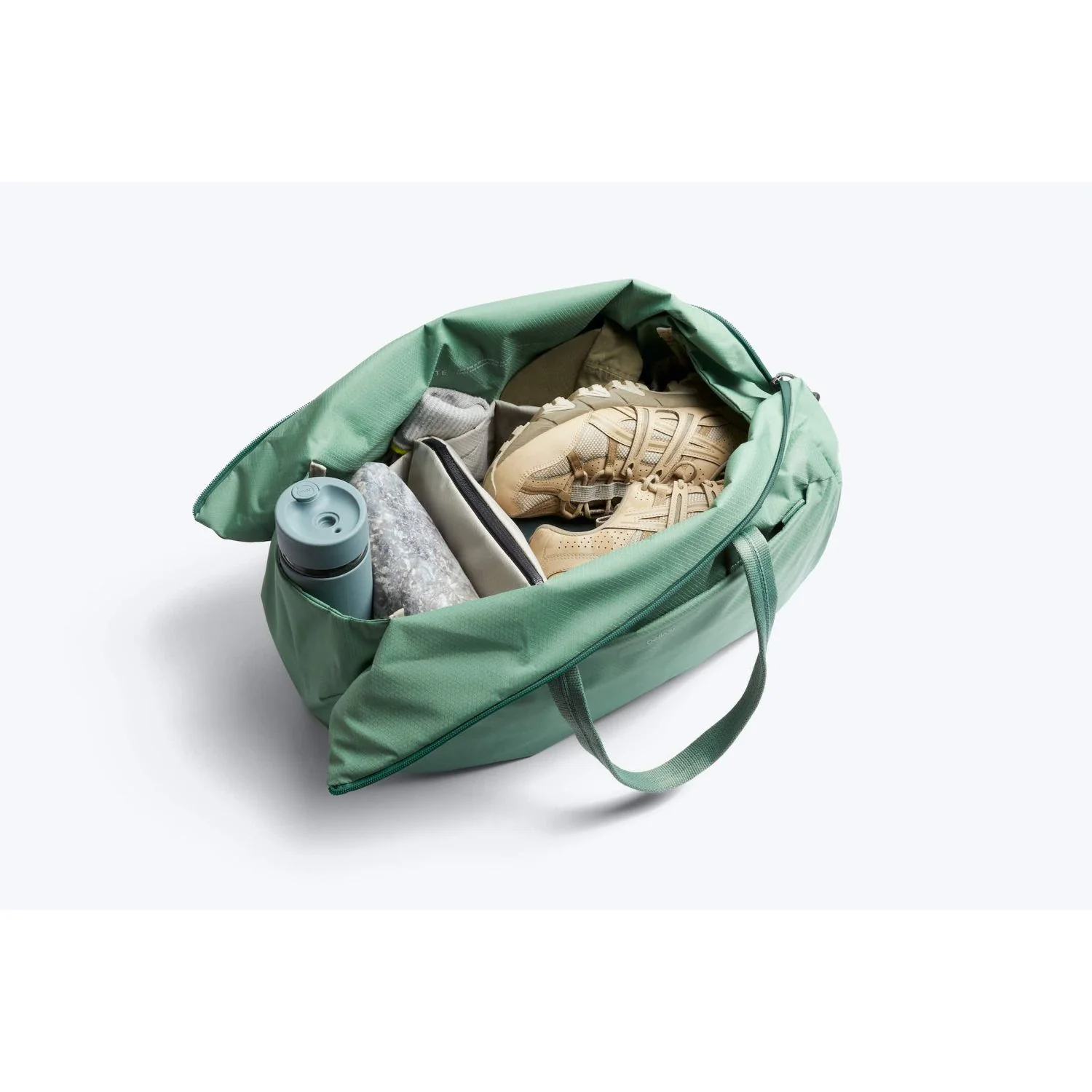 Bellroy Lite Duffel - Image 28