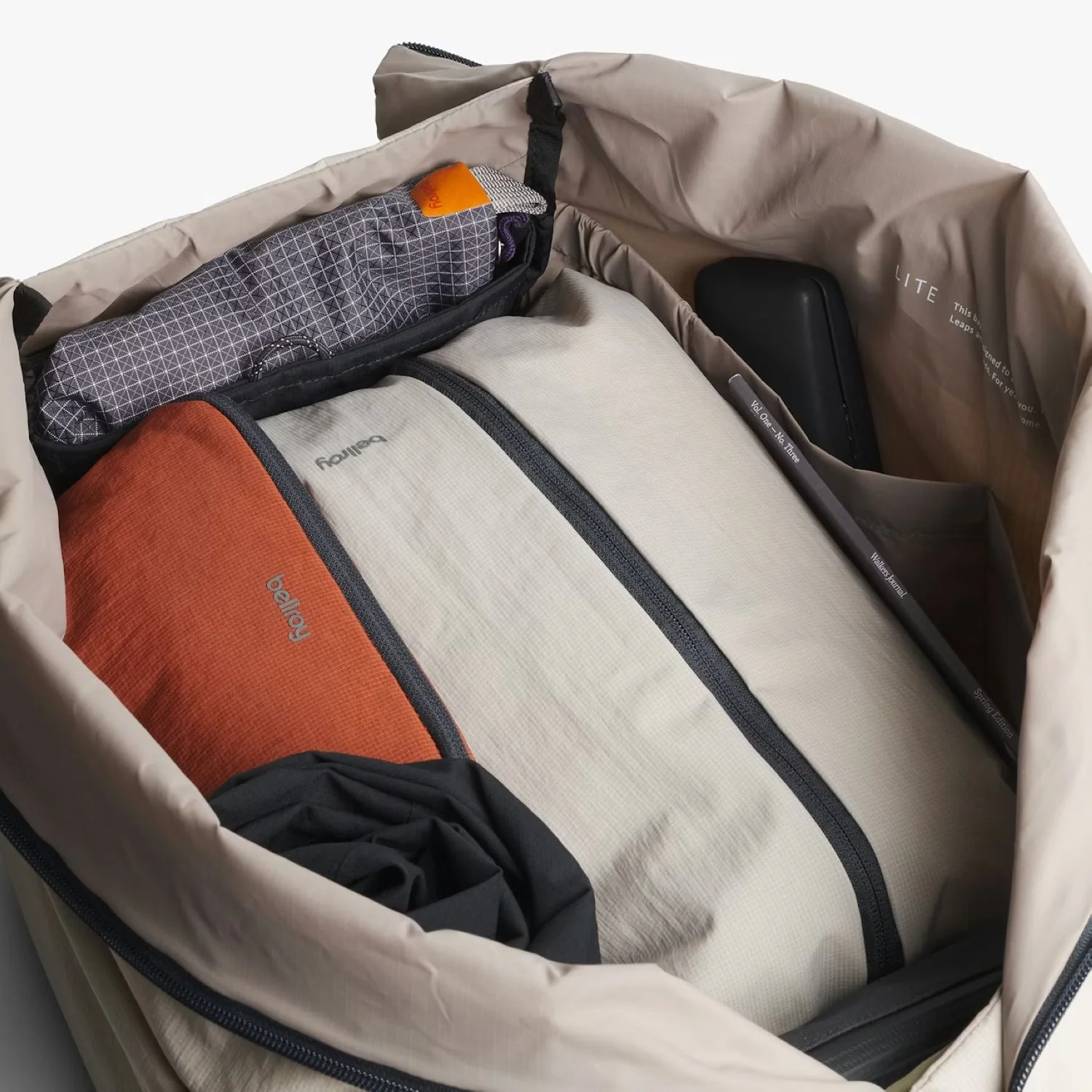 Bellroy Lite Duffel 40L - Image 4