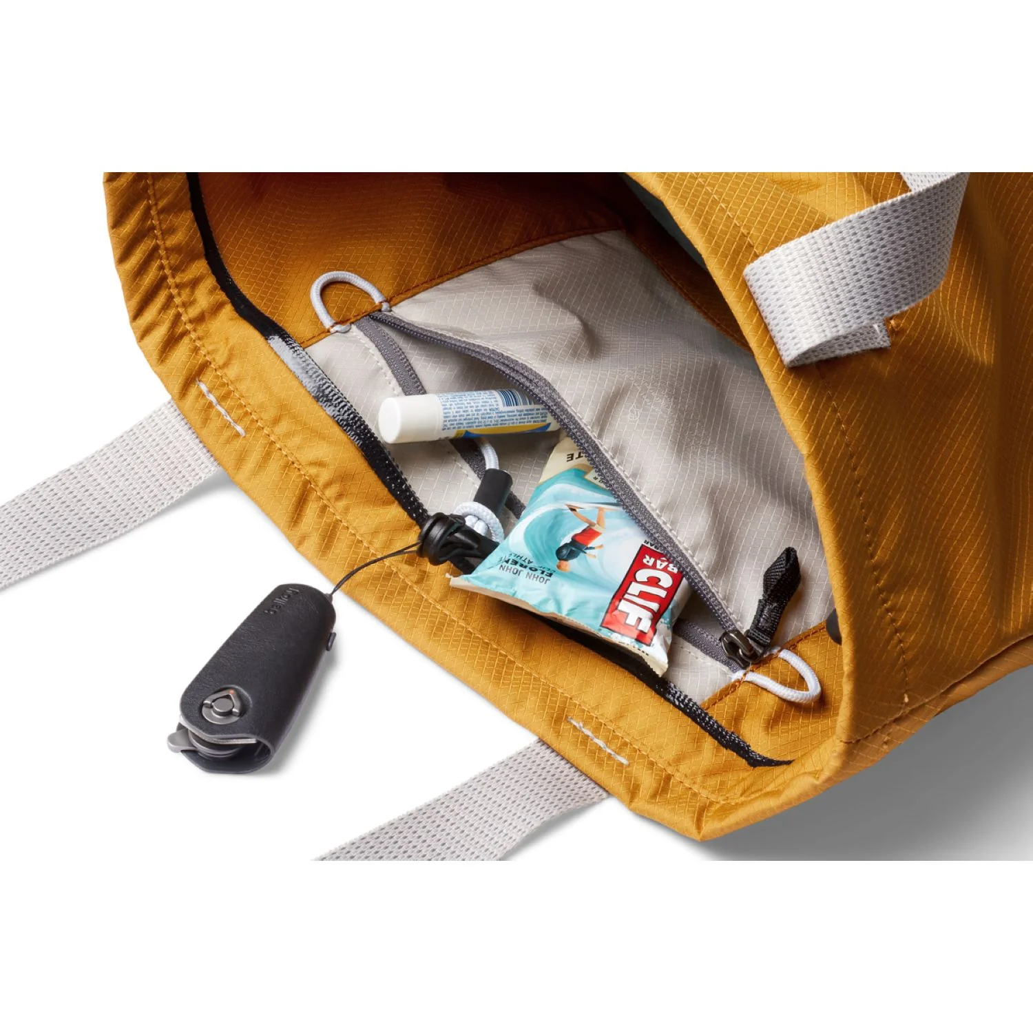 Bellroy Lite Tote - Image 15