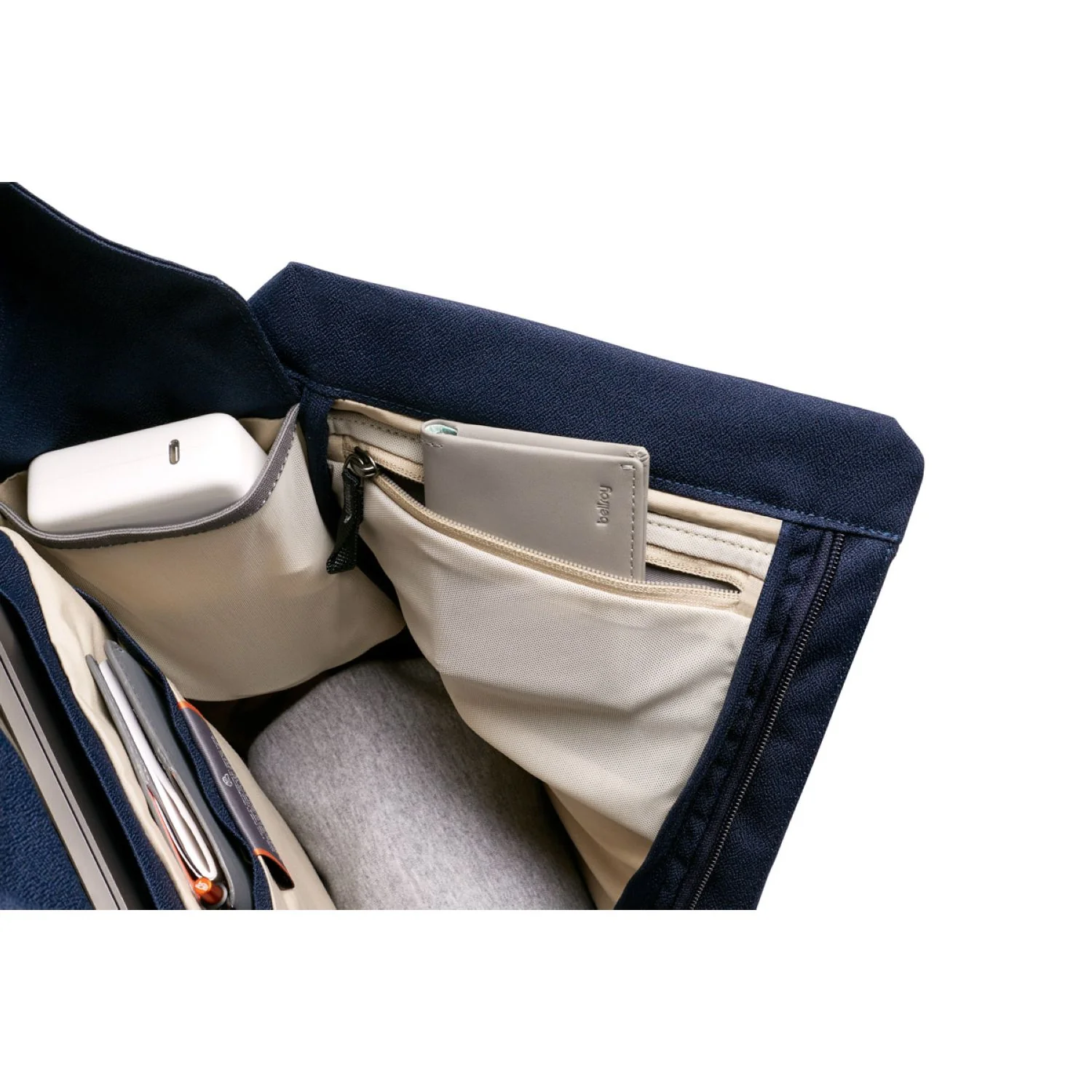 Bellroy Melbourne Backpack Compact - Image 15