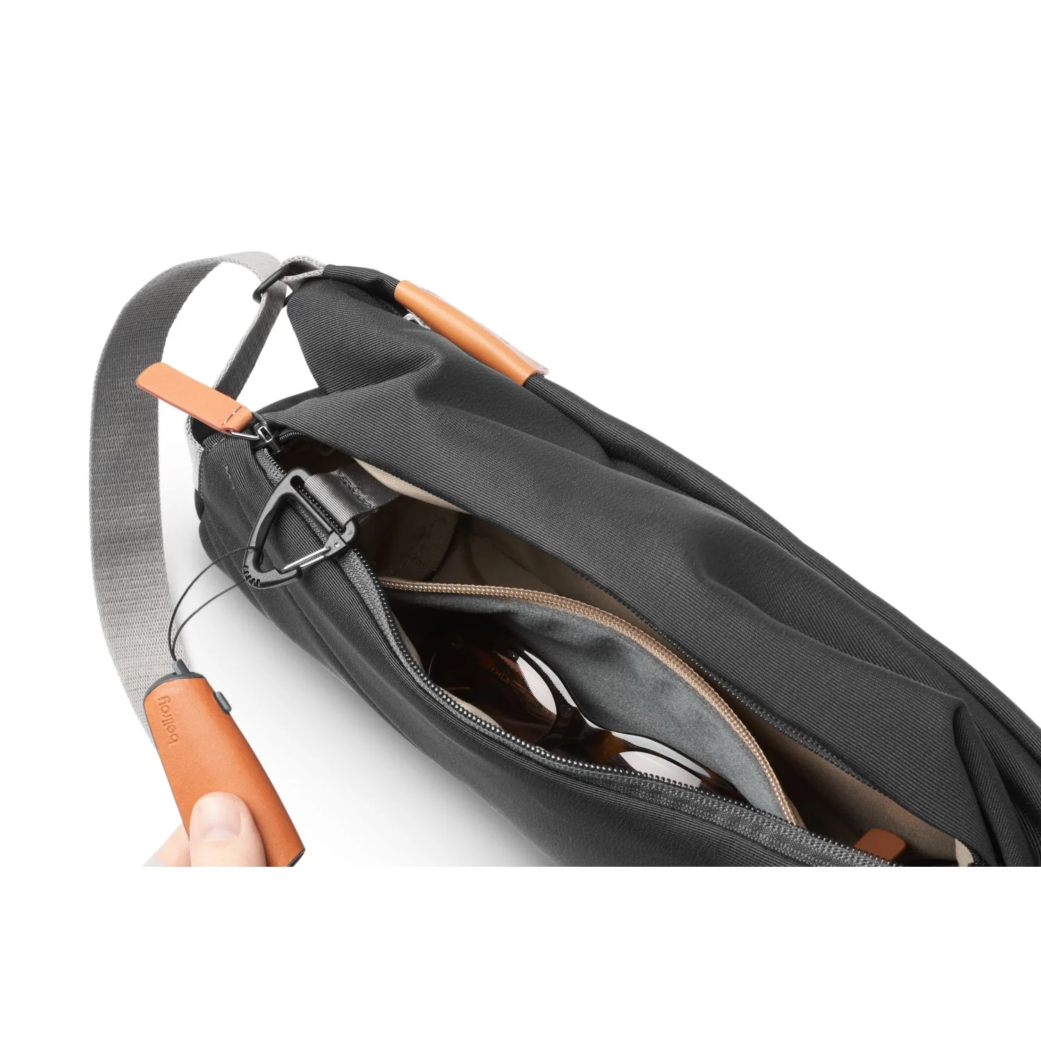 Bellroy Sling Mini - Image 40
