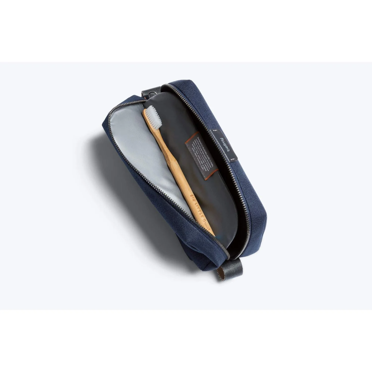 Bellroy Toiletry Kit - Image 17