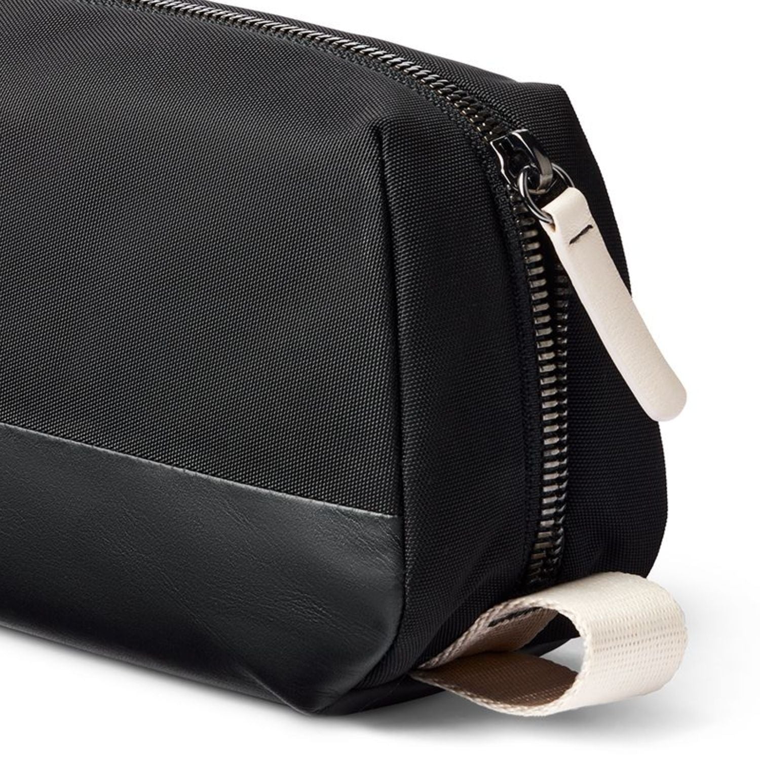 Bellroy Toiletry Kit (Premium Edition) - Image 7