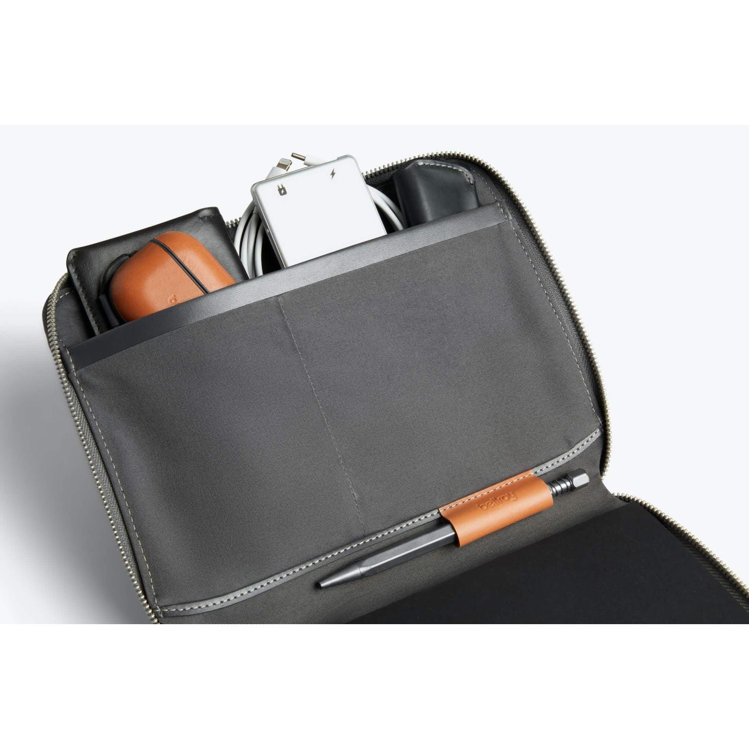 Bellroy Tokyo Folio 8" - Image 21