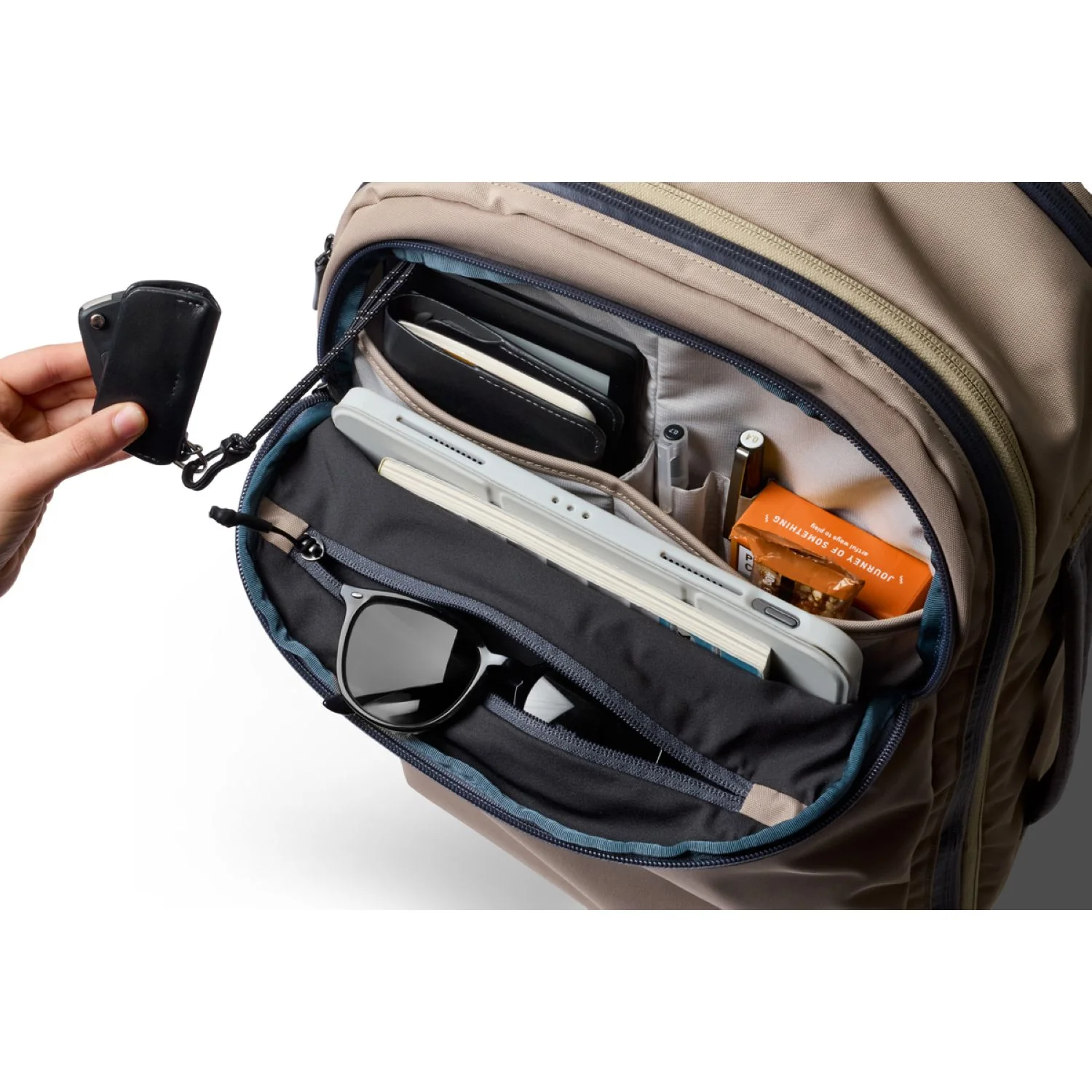 Bellroy Transit Travel Pack Pro - Image 19