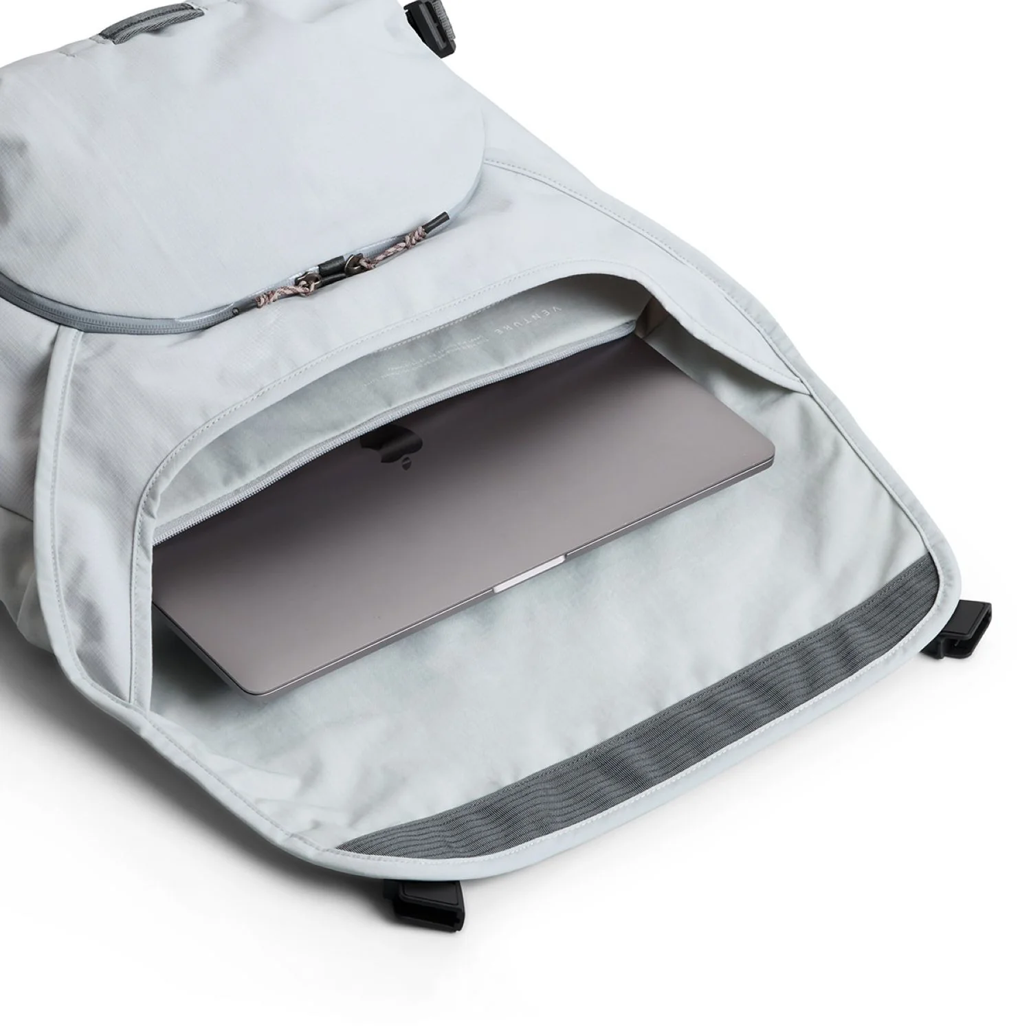 Bellroy Venture Messenger 16" - Image 15