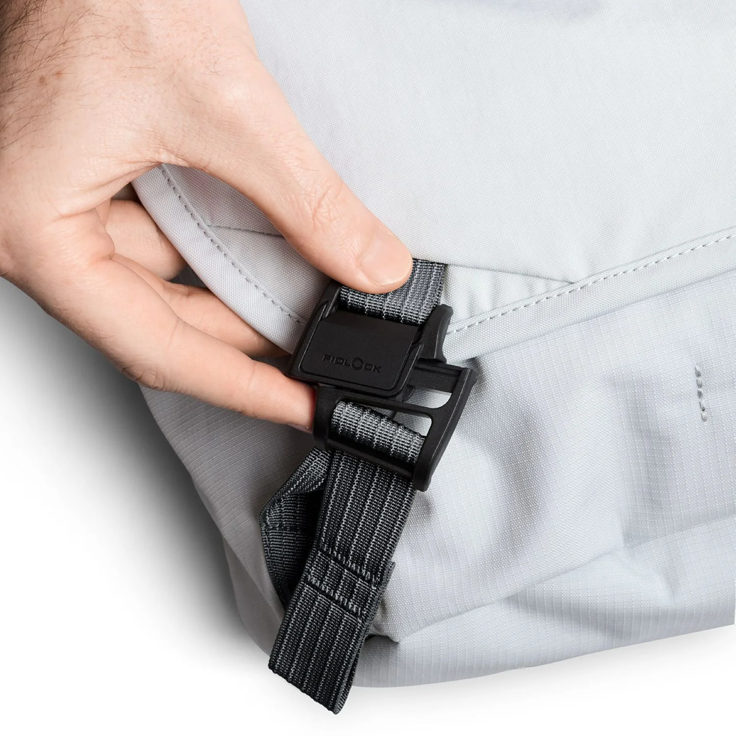 Bellroy Venture Messenger 16" - Image 18
