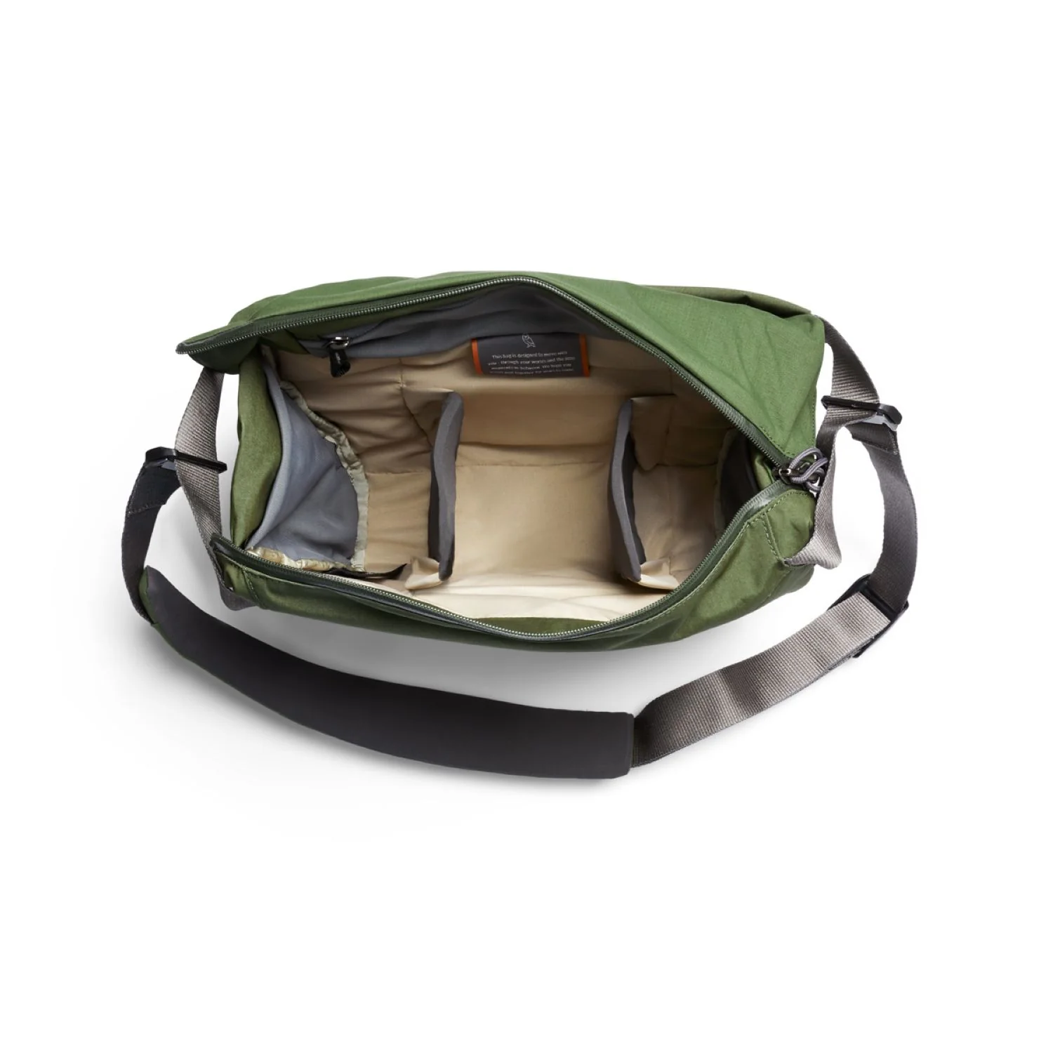 Bellroy Venture Sling 10L (Camera Edition) - Image 31