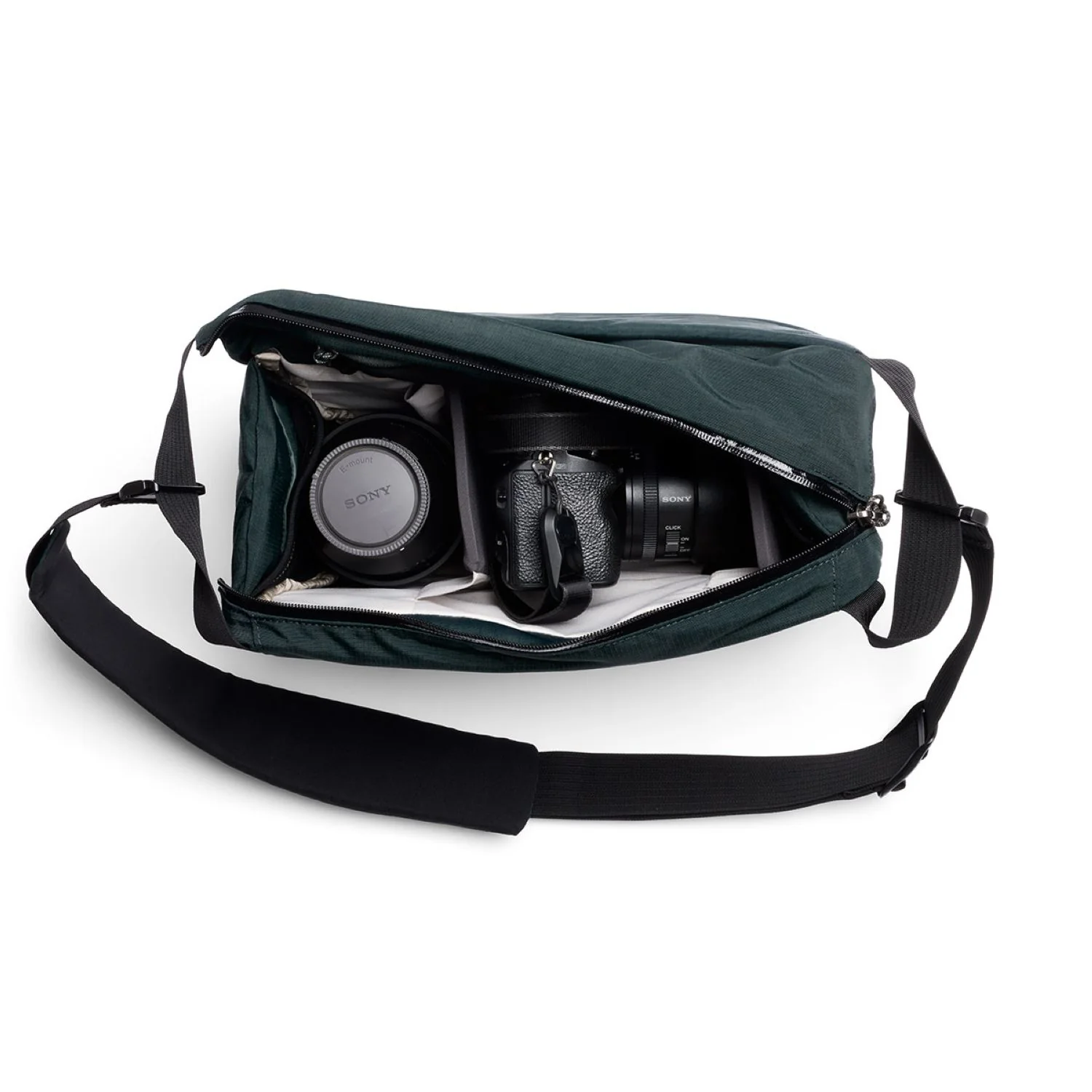 Bellroy Venture Sling 10L (Camera Edition) - Image 69