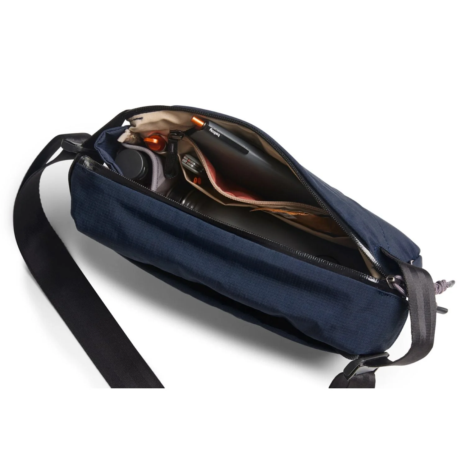 Bellroy Venture Sling 6L (SA) - Image 25