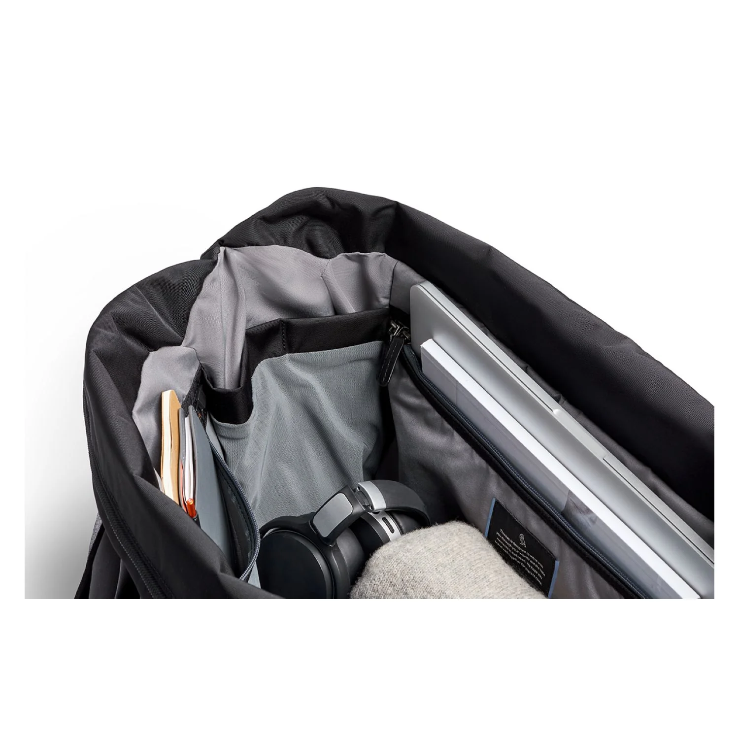 Bellroy Weekender Plus - Image 5